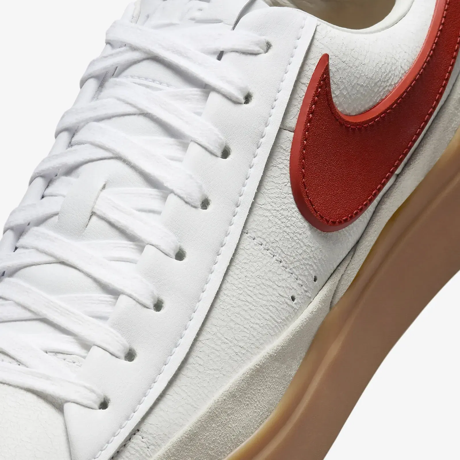 Nike BLAZER PHANTOM LOW { WHITE/DRAGON RED-SUMMIT WHITE-GUM YELLOW