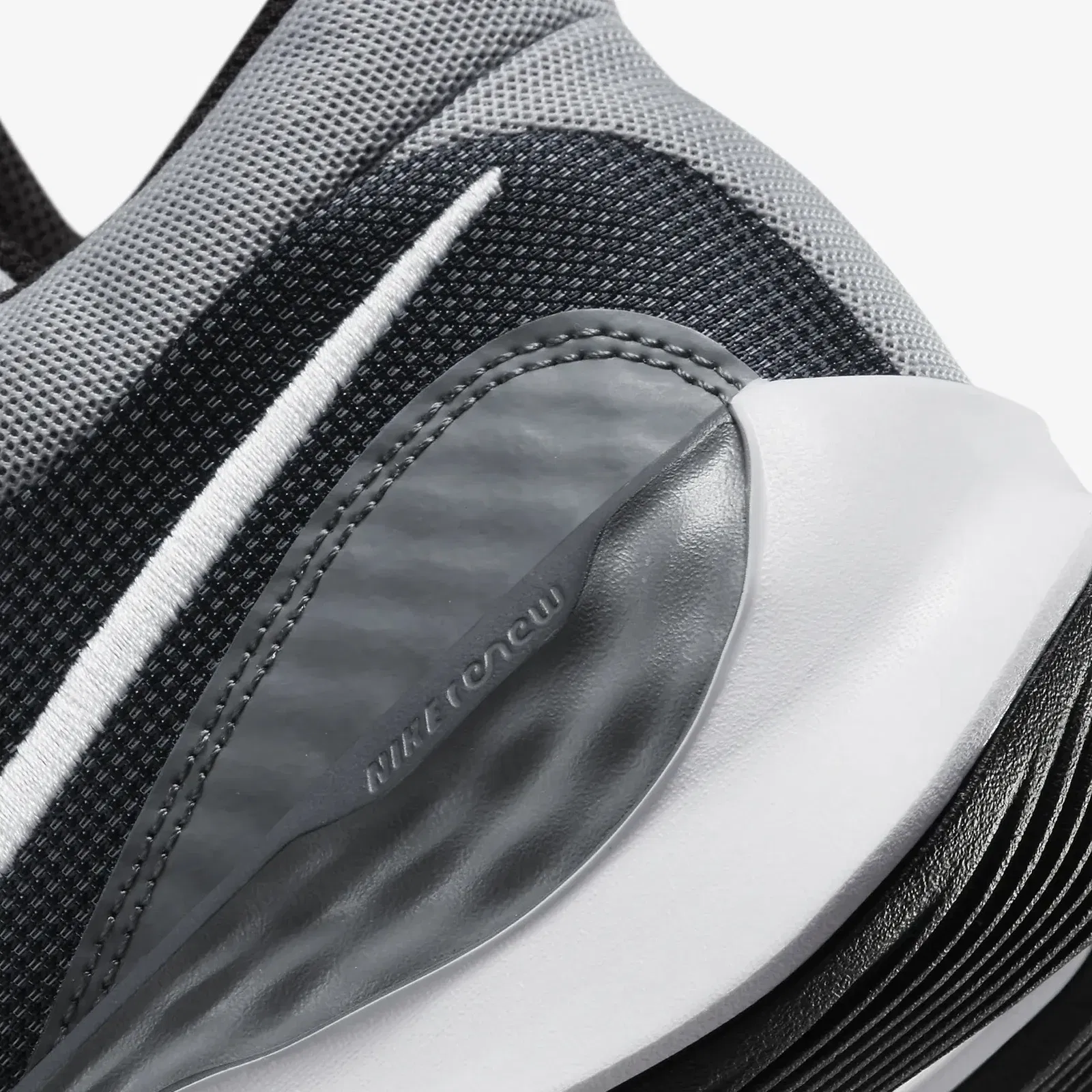 Nike ELEVATE 3 { BLACK/WHITE-WOLF GREY-COOL GREY