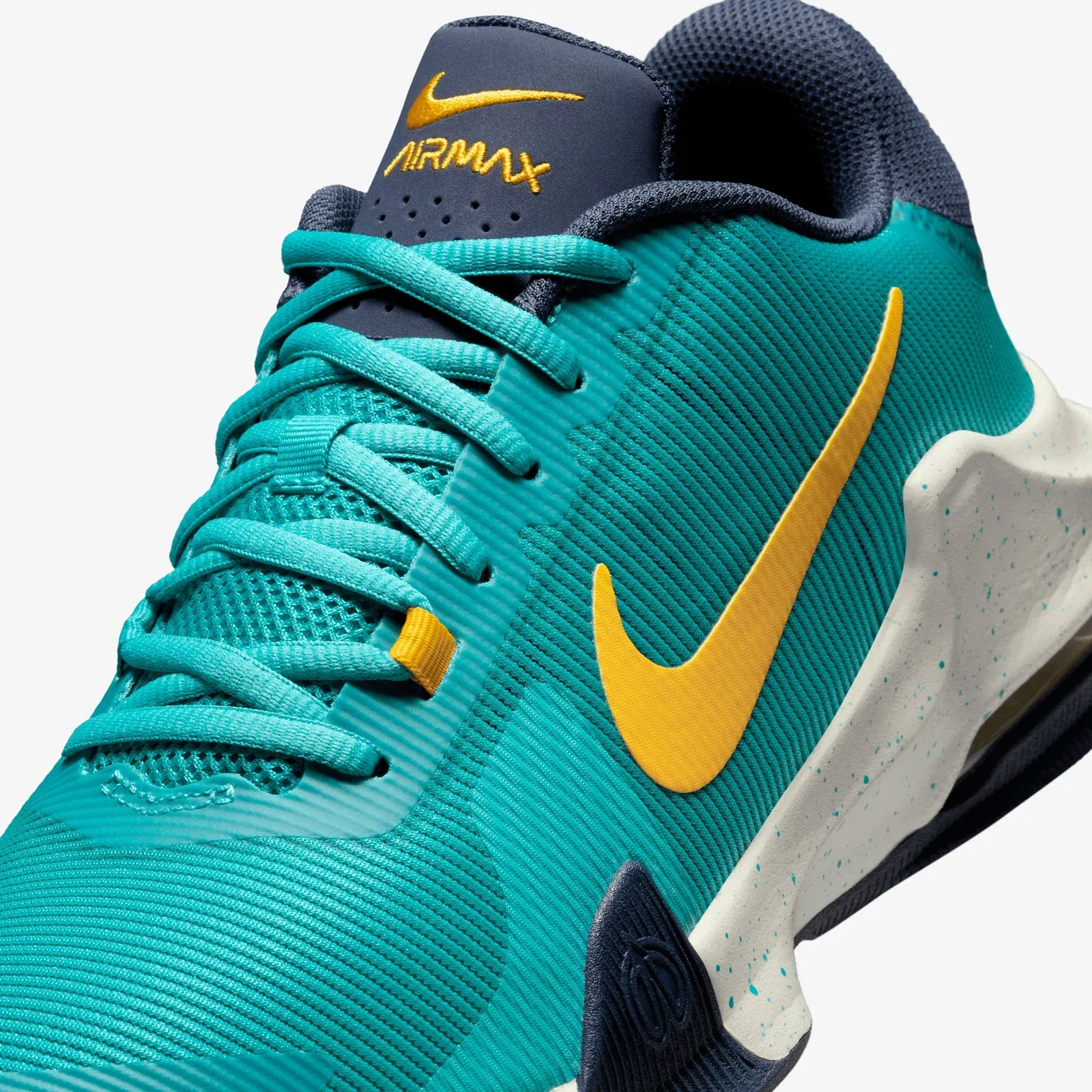 Nike IMPACT 4 { DUSTY CACTUS/UNIVERSITY GOLD