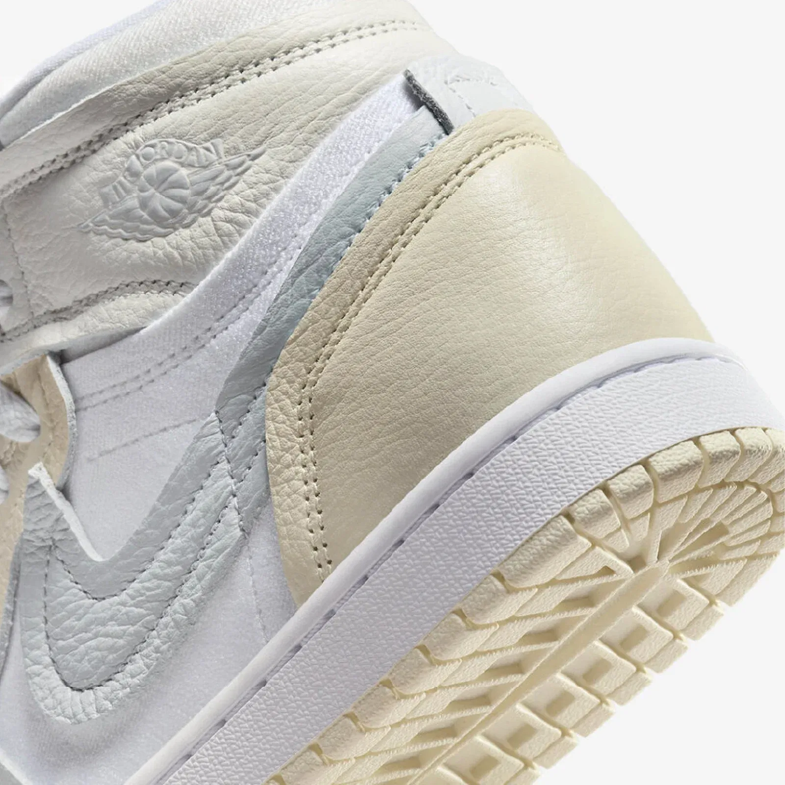 Jordan AIR JORDAN 1 HIGH METHOD OF MAKE { WHITE/PURE PLATINUM-SAIL-COCONUT MILK