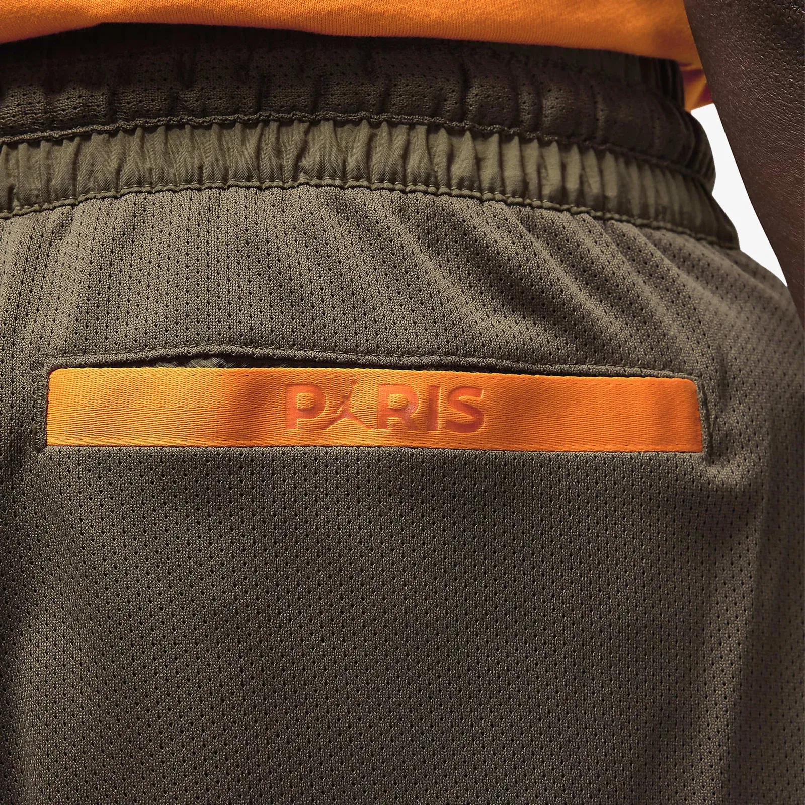Jordan PARIS SAINT-GERMAIN { PALOMINO/MAGMA ORANGE