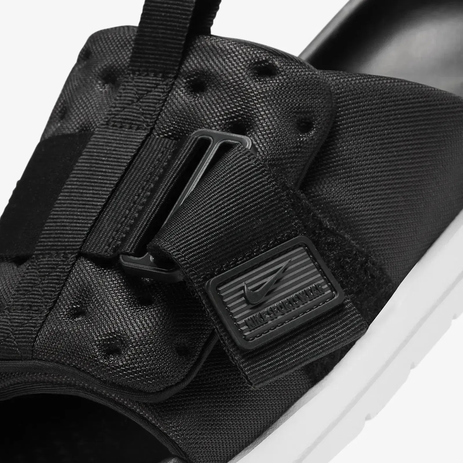 Nike ASUNA 3 { BLACK/BLACK-WHITE