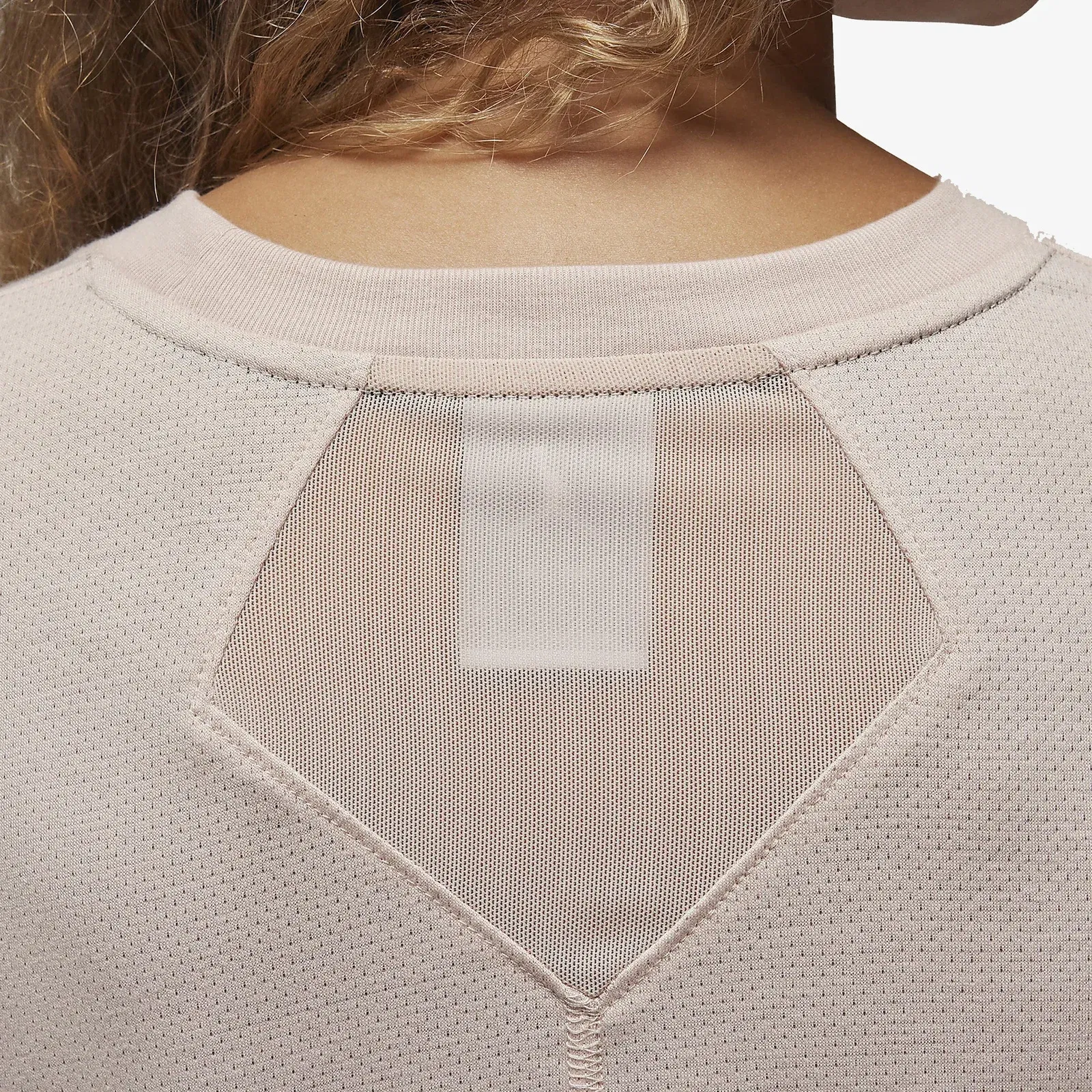 Jordan DIAMOND SHORT-SLEEVE TOP { PARTICLE BEIGE