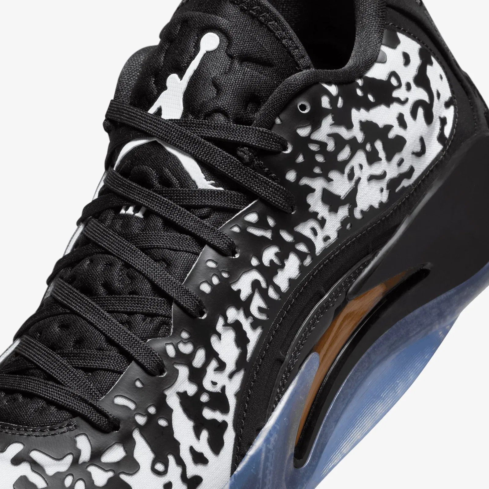 Jordan ZION 3 PF { BLACK/WHITE-LASER ORANGE-CITRON PULSE