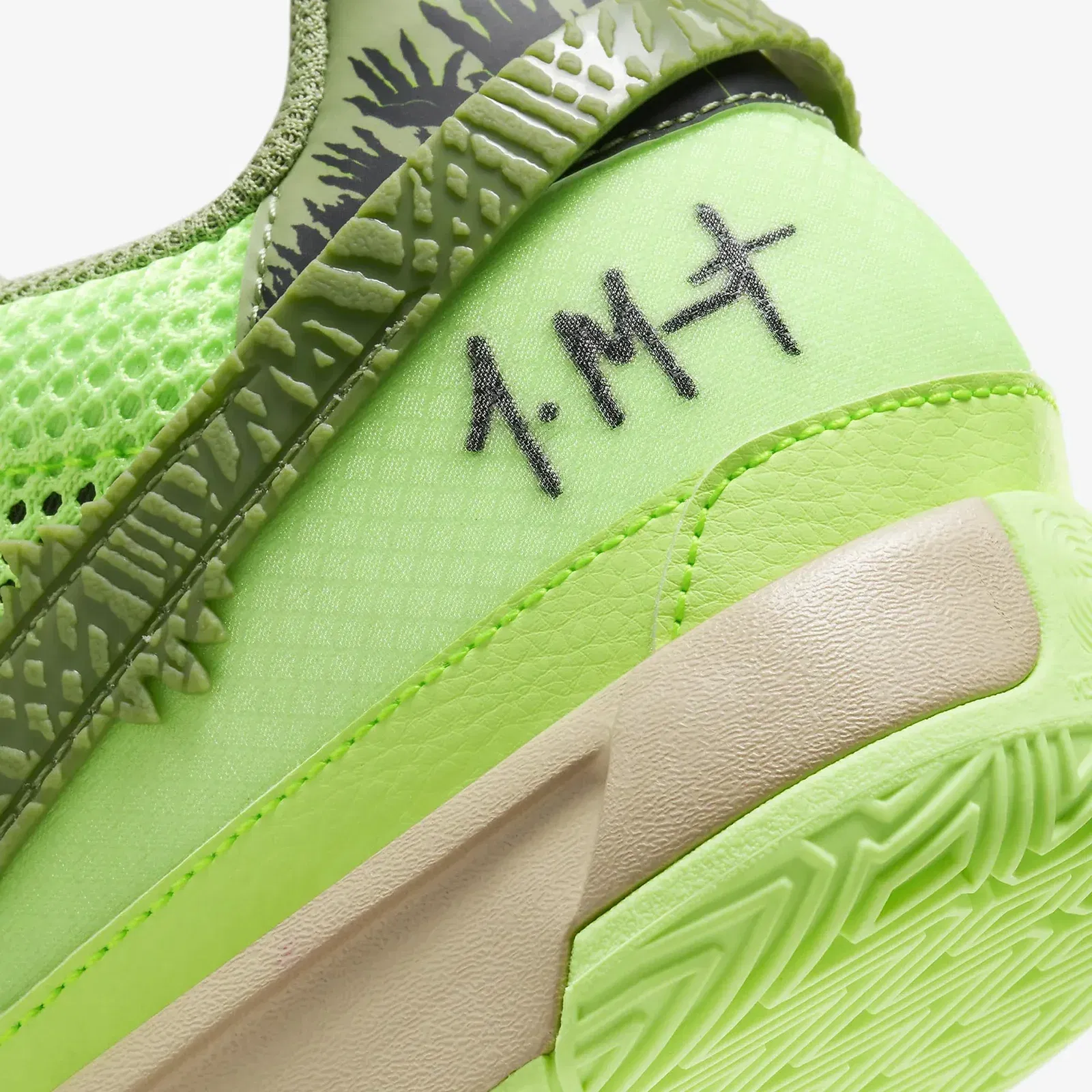 Nike Ja 1 Nrg Ep { Lime Blast/Oil Green-Black-Hemp Price in India