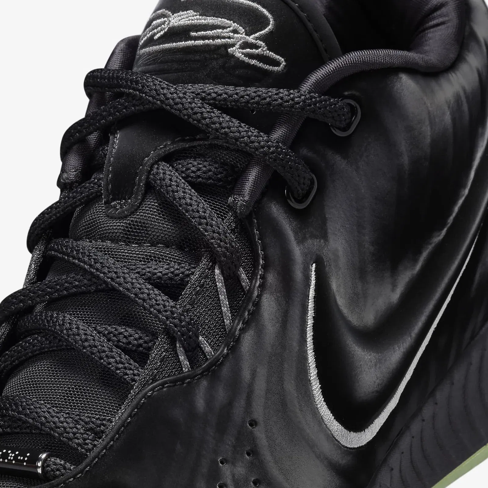 Nike LEBRON XXI "TAHITIAN" EP { BLACK/MTLC PEWTER-IRON GREY-OIL GREEN