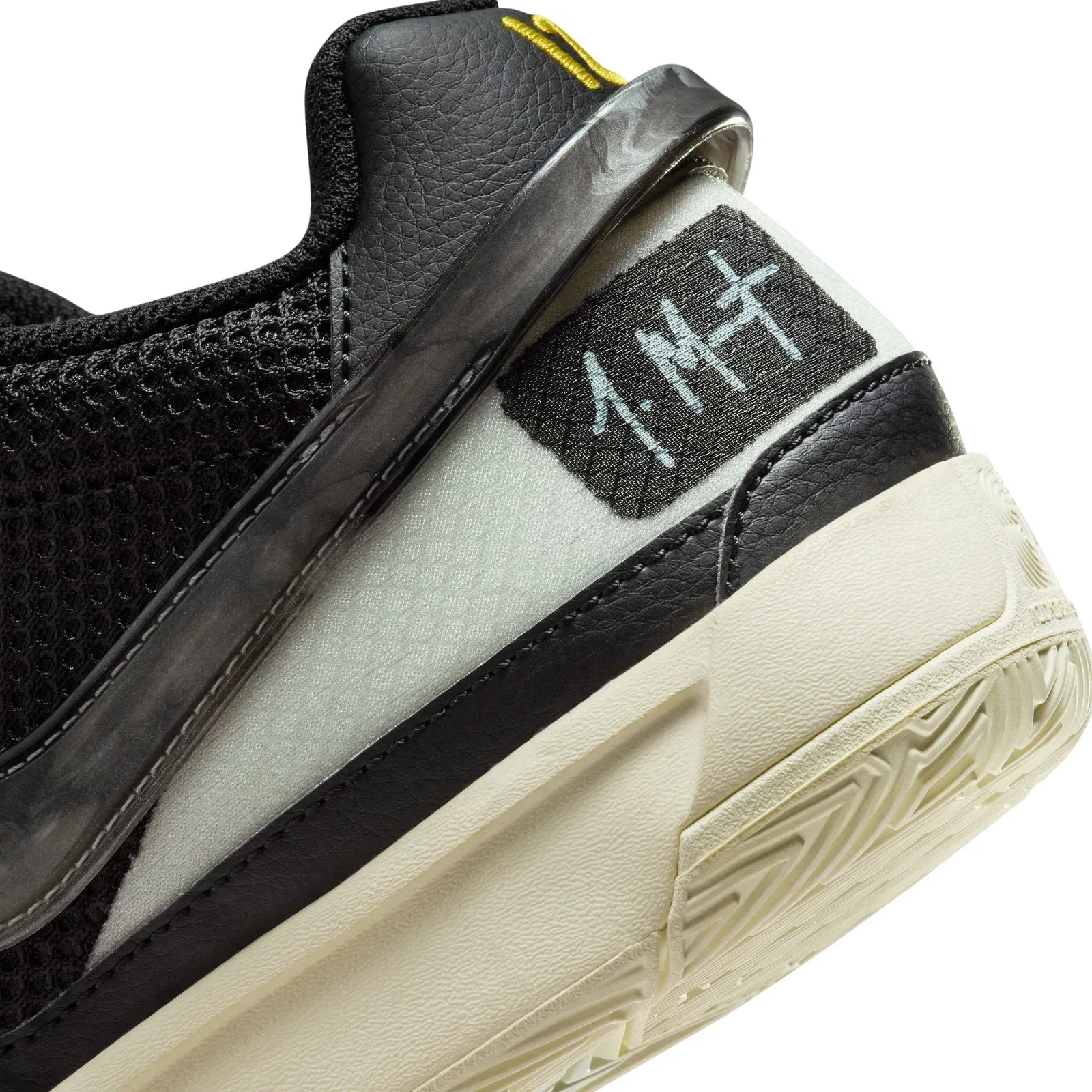 Jordan JA MORANT JA 1 EP { BLACK/LIGHT SILVER-COCONUT MILK