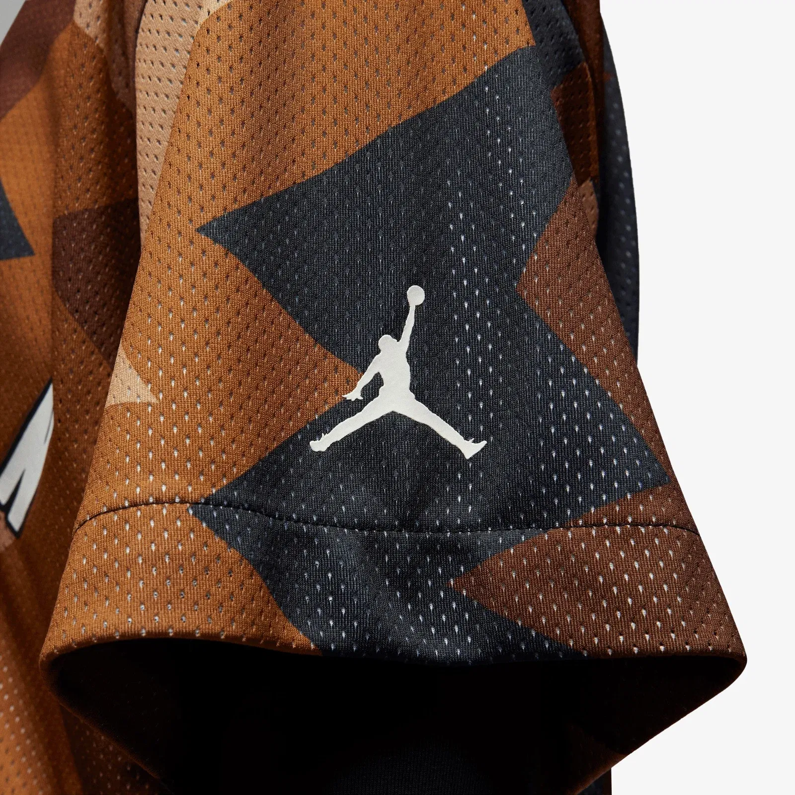 Jordan M J ESS MMBR JERSEY { SAIL