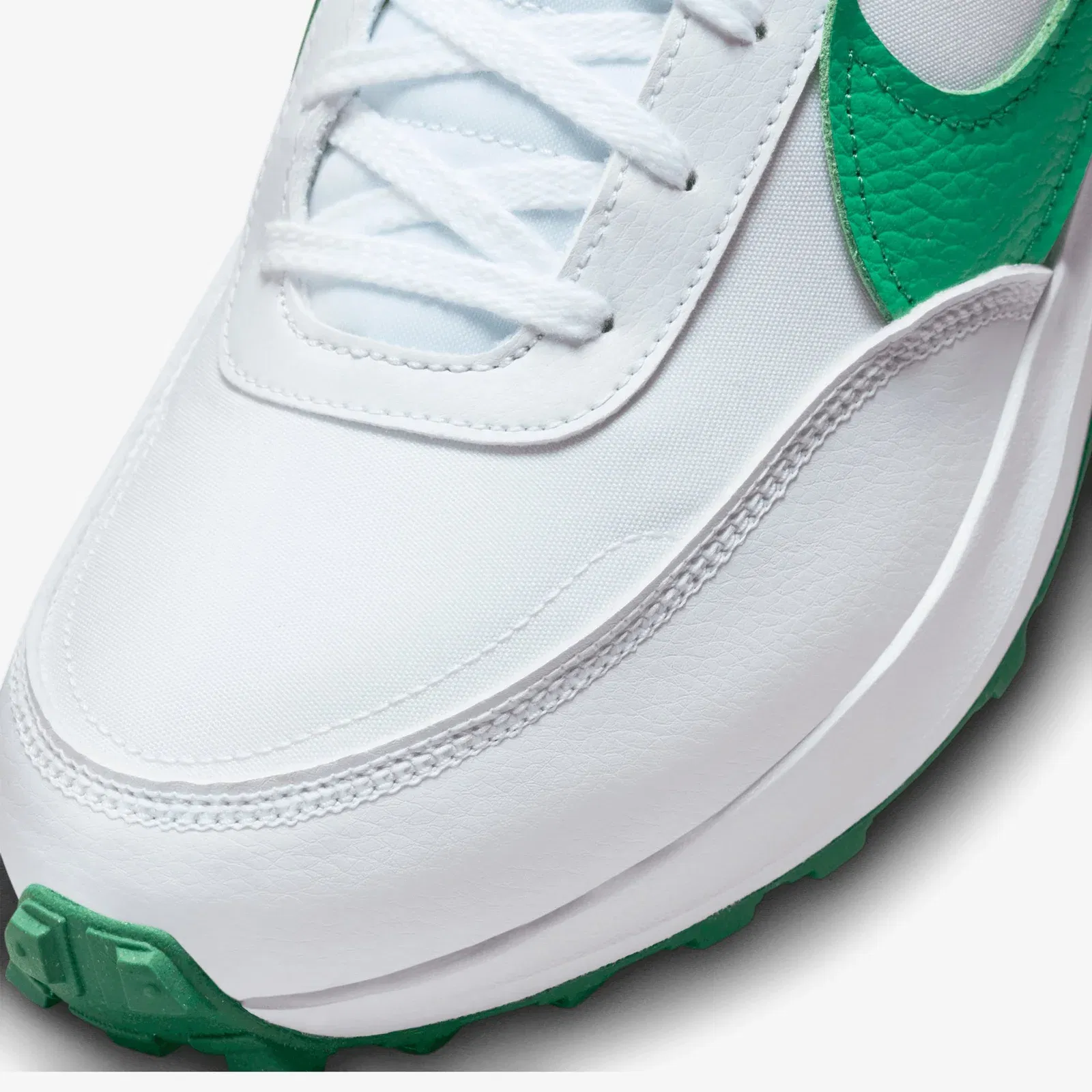 Nike WAFFLE DEBUT { WHITE/STADIUM GREEN-BLACK-WHITE