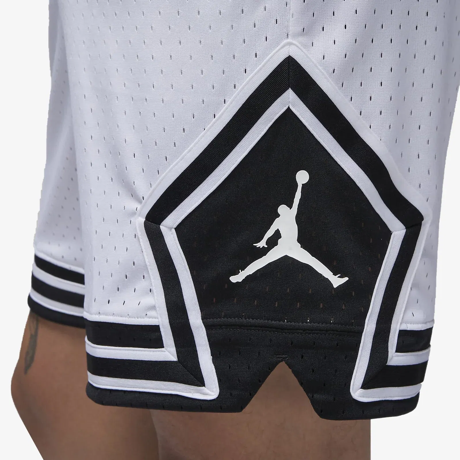 Jordan DRI-FIT SPORT { WHITE/BLACK