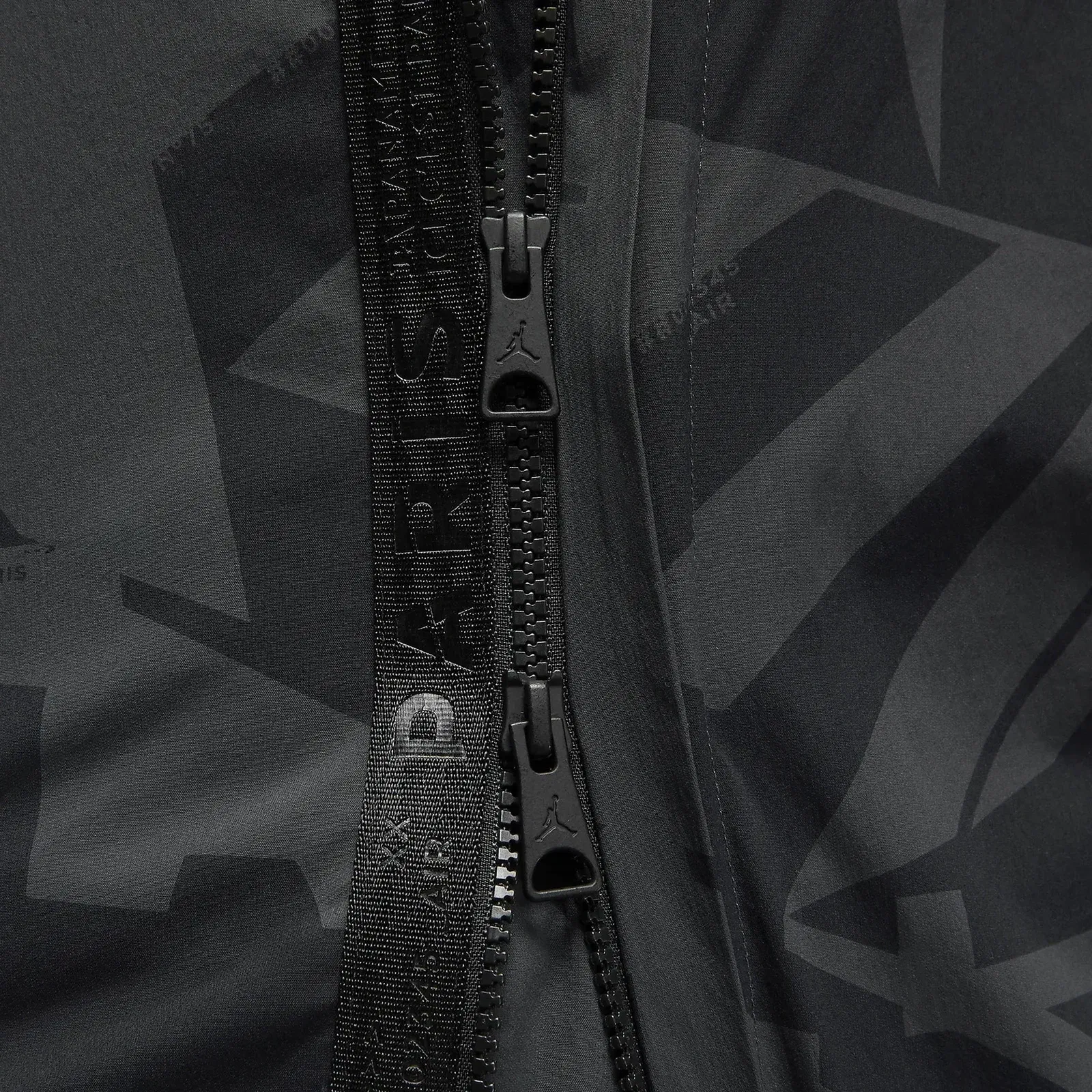 Jordan PARIS SAINT-GERMAIN { BLACK/DARK SMOKE GREY