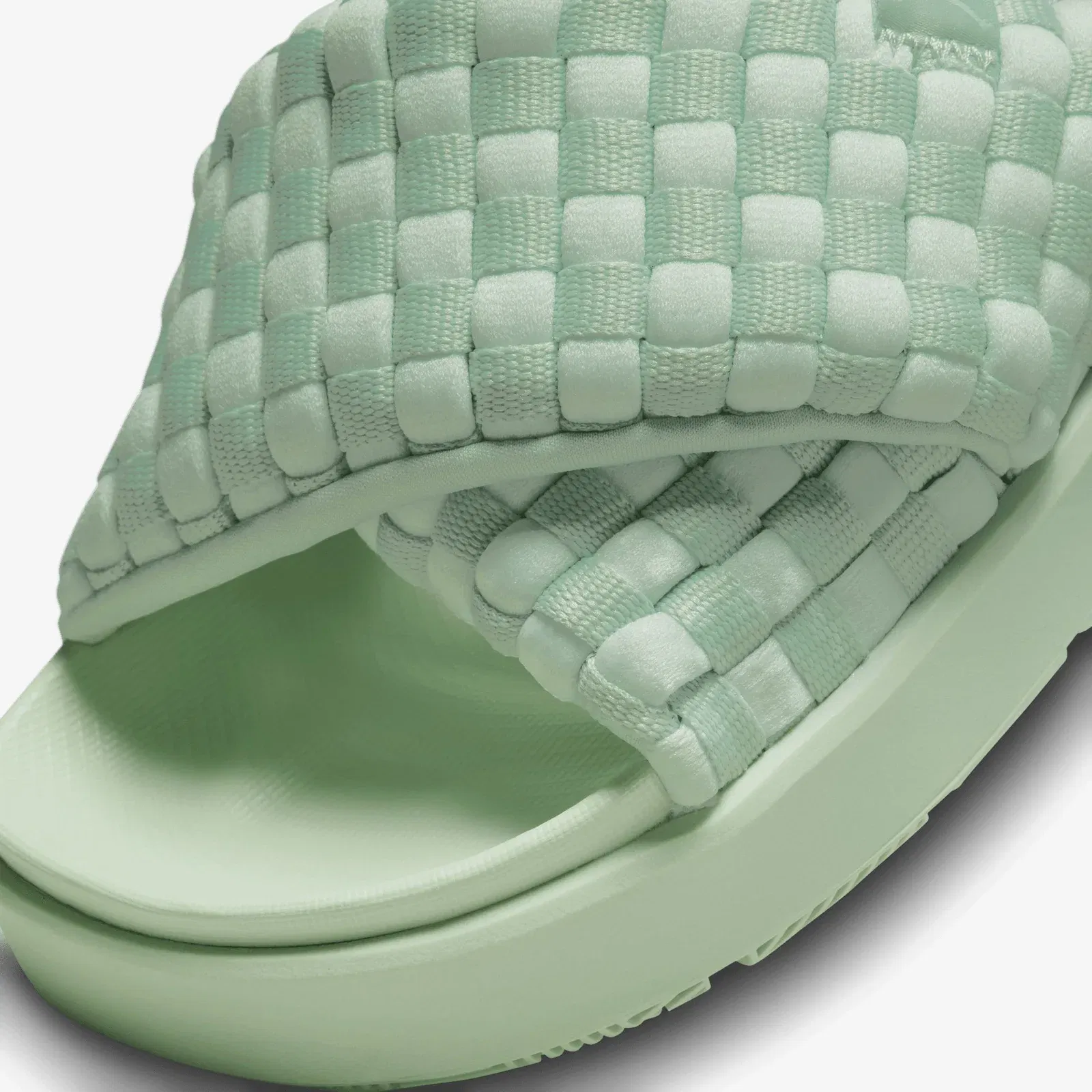 Jordan SOPHIA { PISTACHIO FROST/BARELY GREEN-WHITE