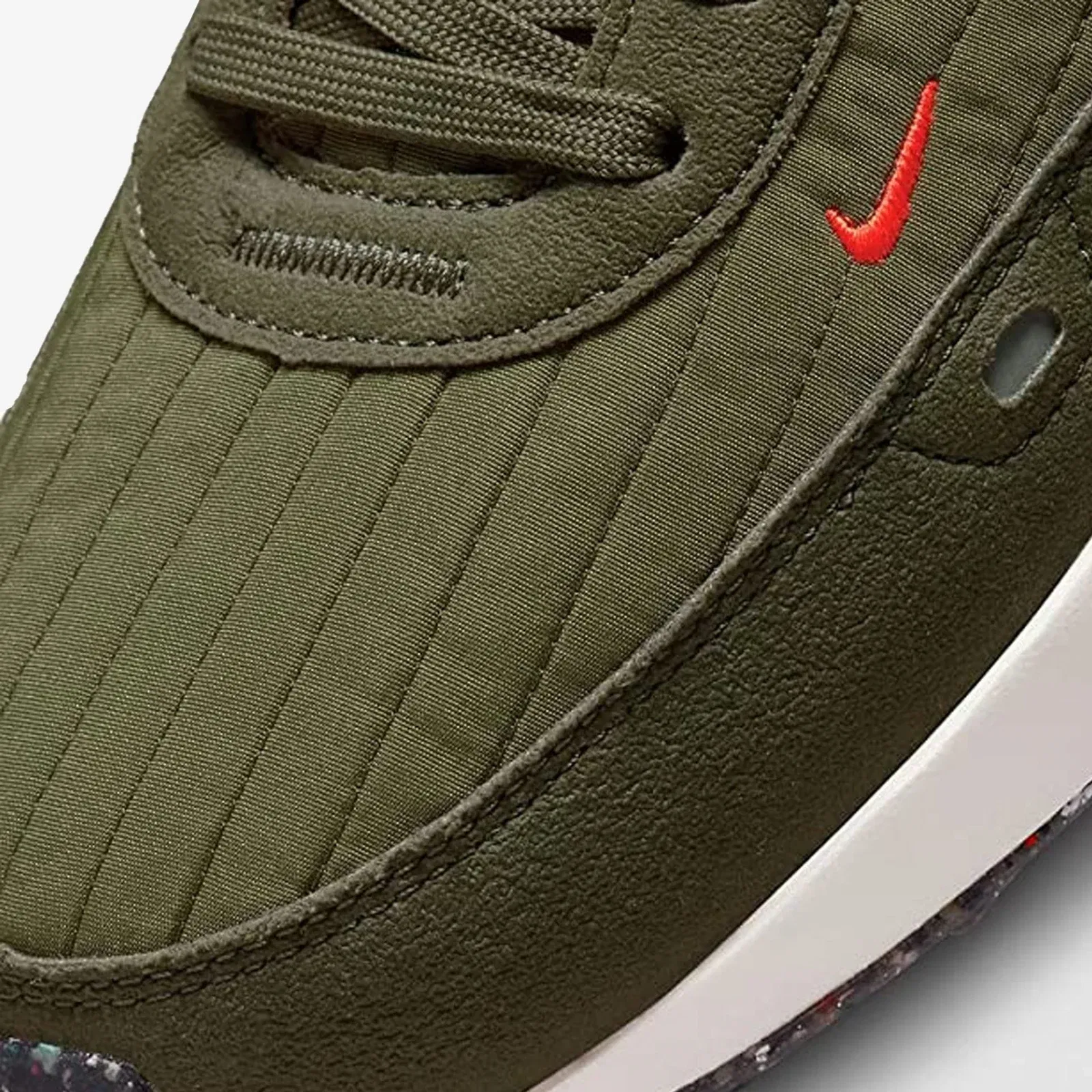 Nike WAFFLE ONE PREMIUM { GREEN