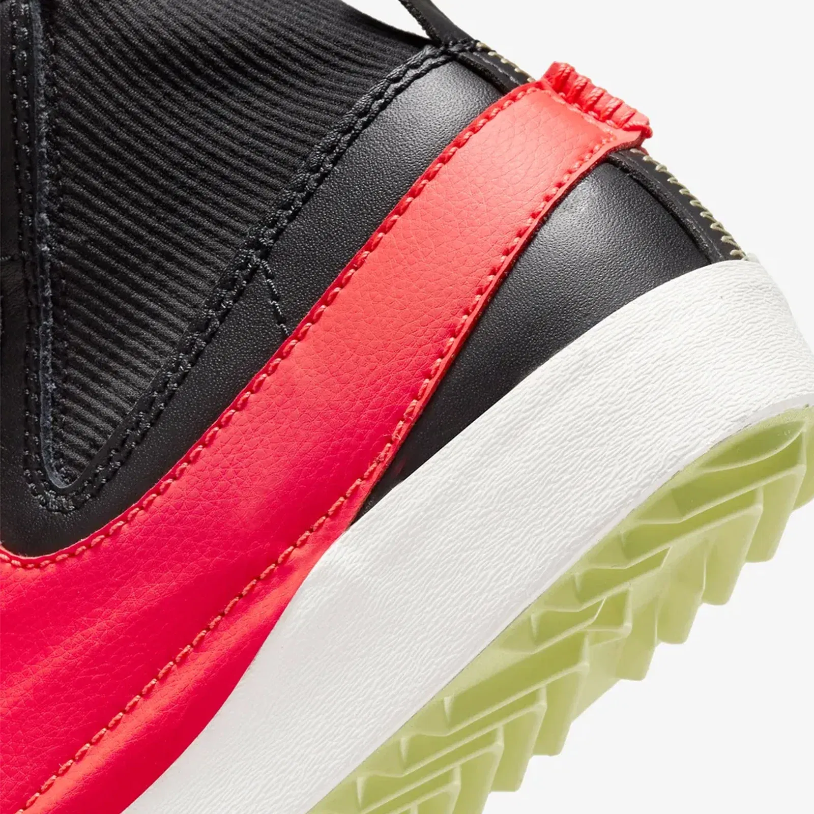 Nike BLAZER MID'77 { JUMBO BLACK