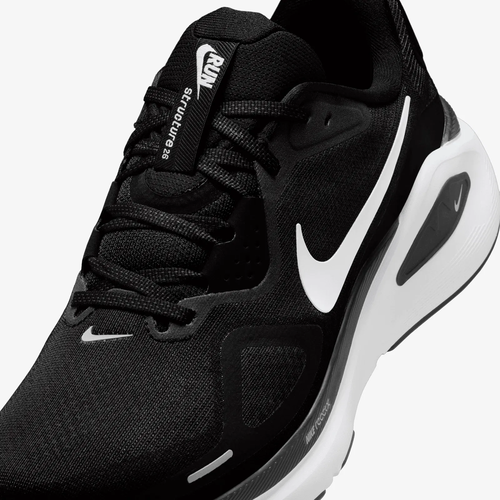 Nike STRUCTURE 26 { BLACK/WHITE-COOL GREY-METALLIC SILVER