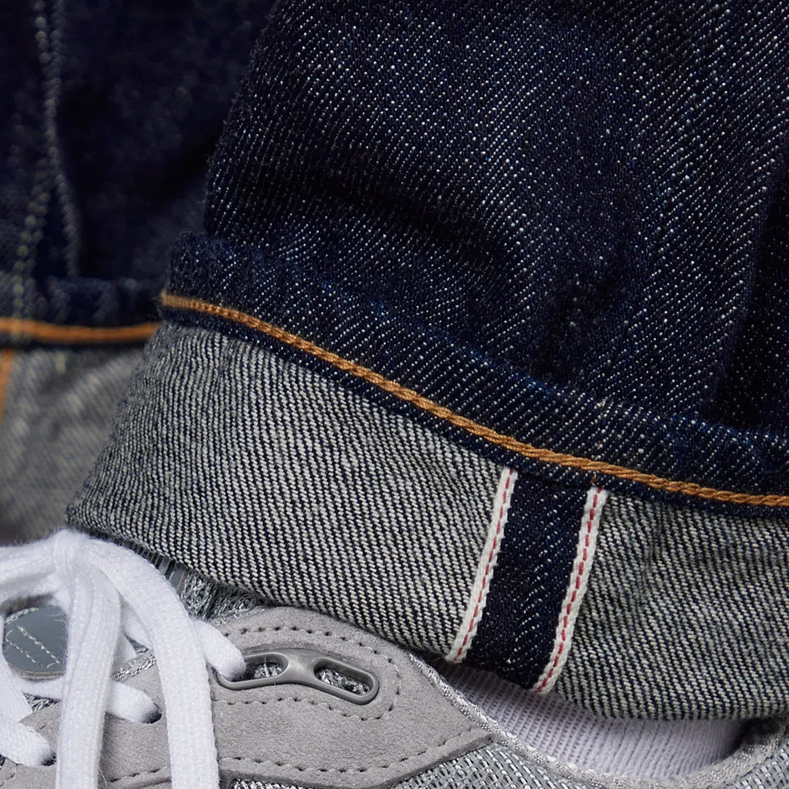 EDWIN REGULAR TAPERED KAIHARA { DENIM/BLUE