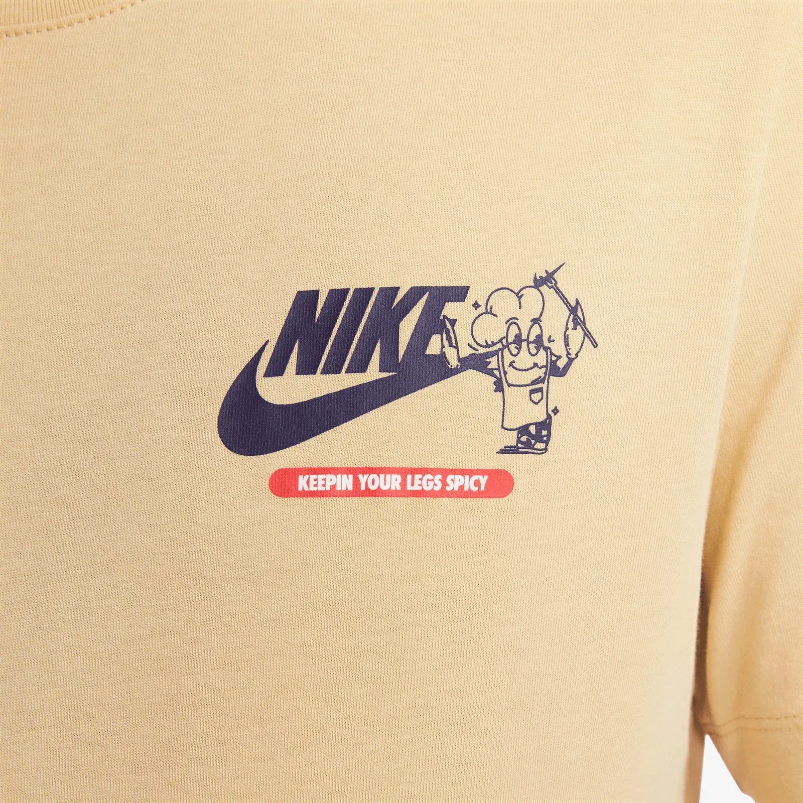NIKE SPORTSWEAR CLUB { BROWN