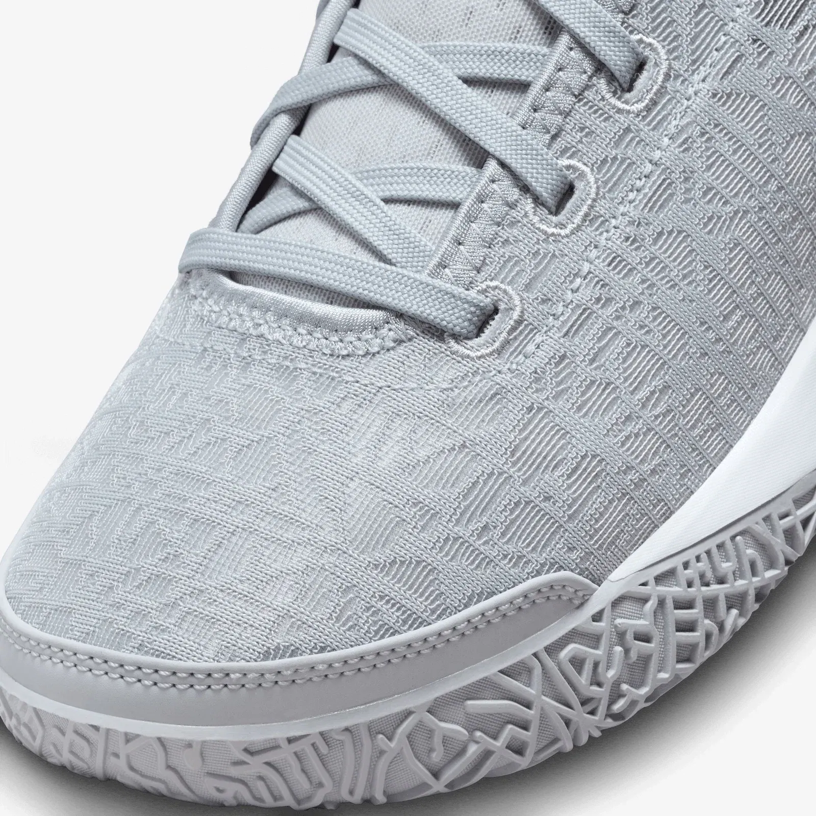 NIKE LEBRON NXXT GEN { WOLF GREY/WHITE-IRON GREY-BLACK