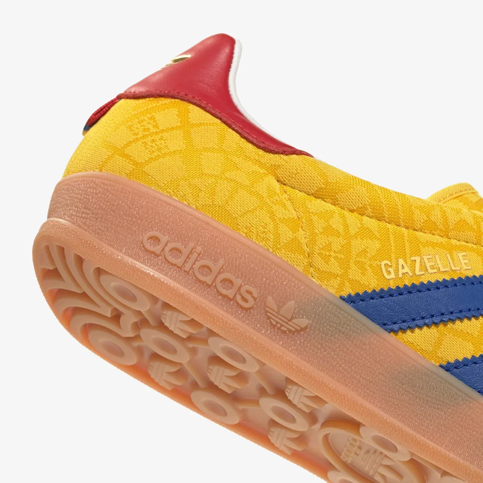 ADIDAS ORIGINALS GAZELLE INDOOR { BOLD GOLD/POWER BLUE/TEAM COLLEGIATE RED