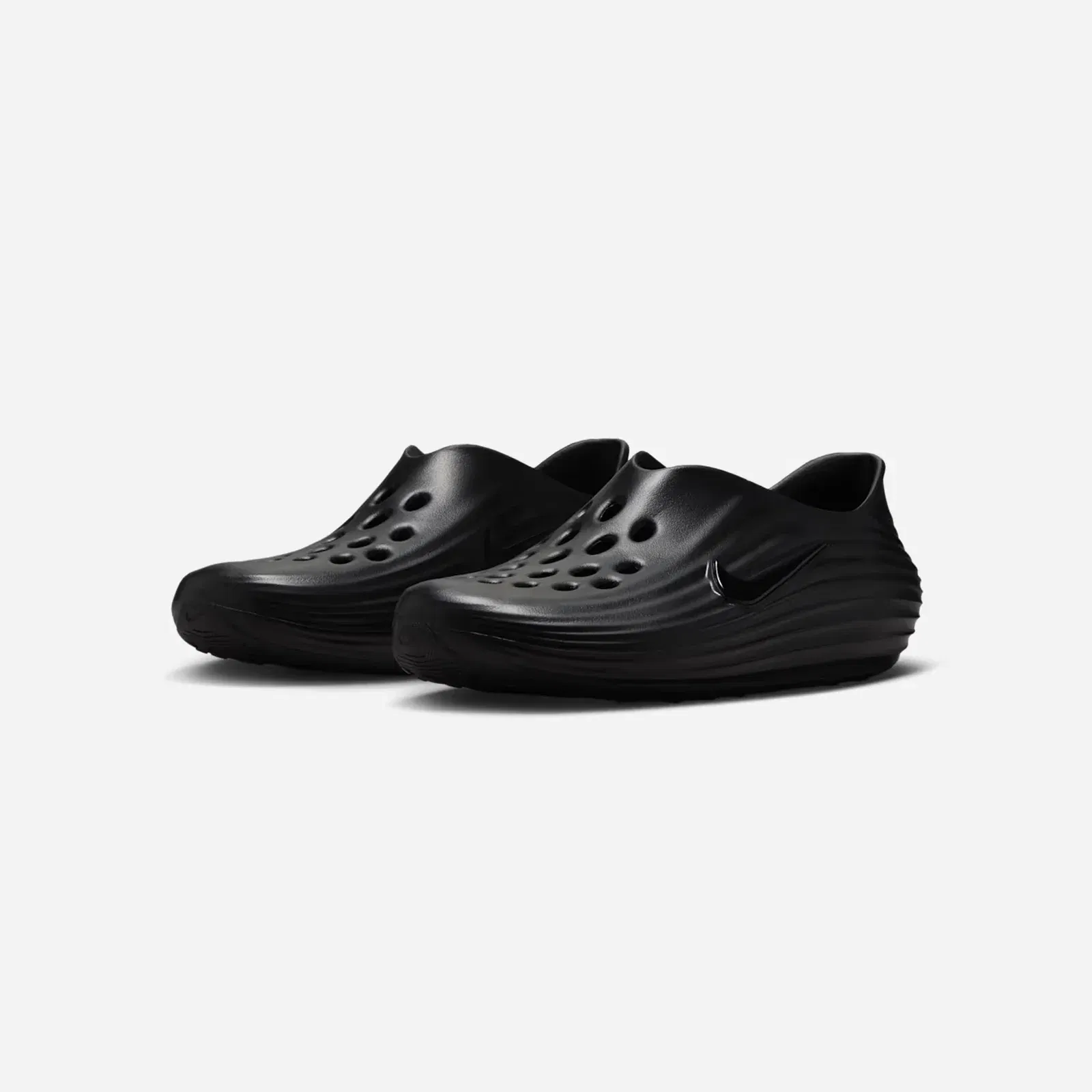 Nike ReactX Rejuven8 Triple Black