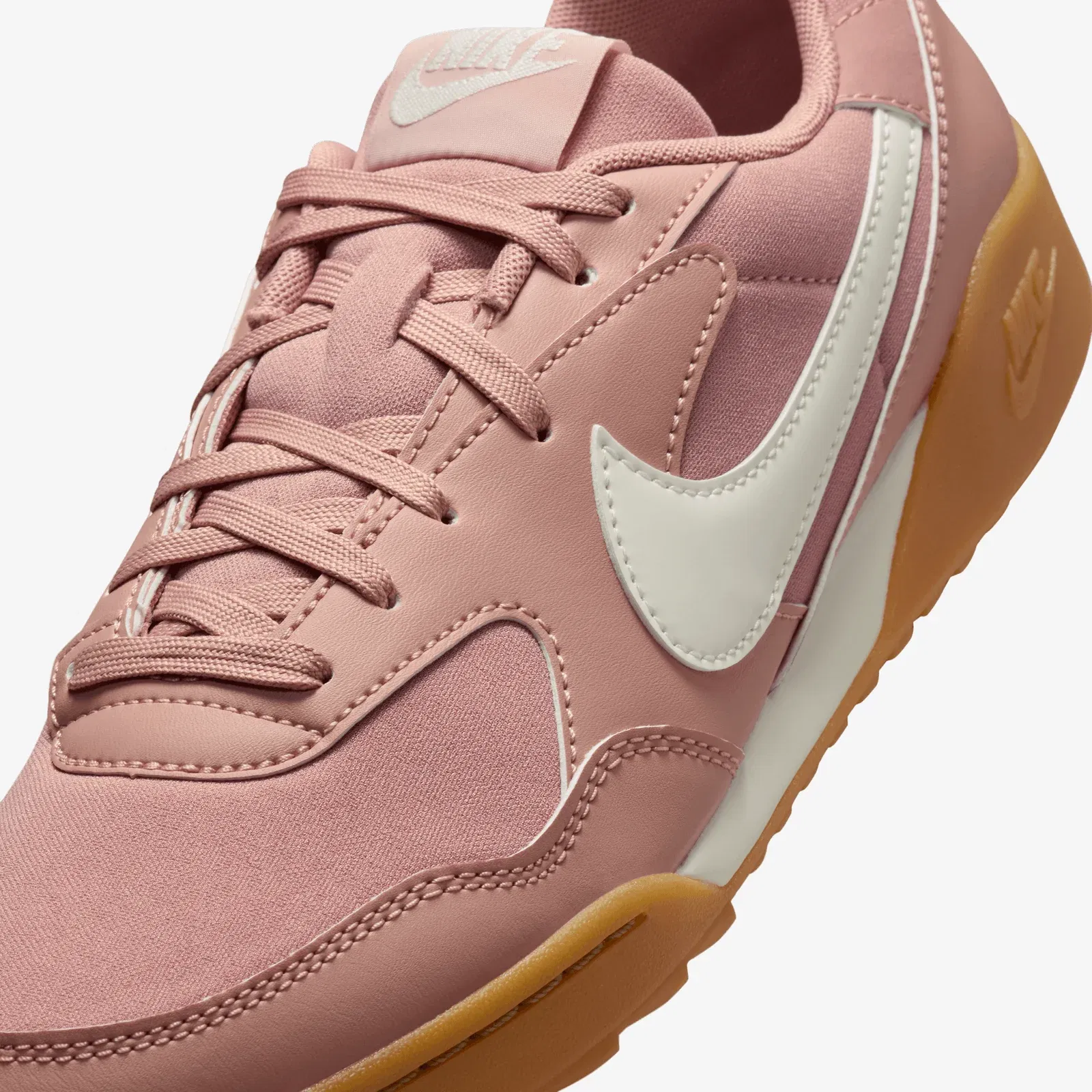 NIKE | TERRA MANTA { PARTICLE PINK/SAIL-GUM LIGHT BROWN