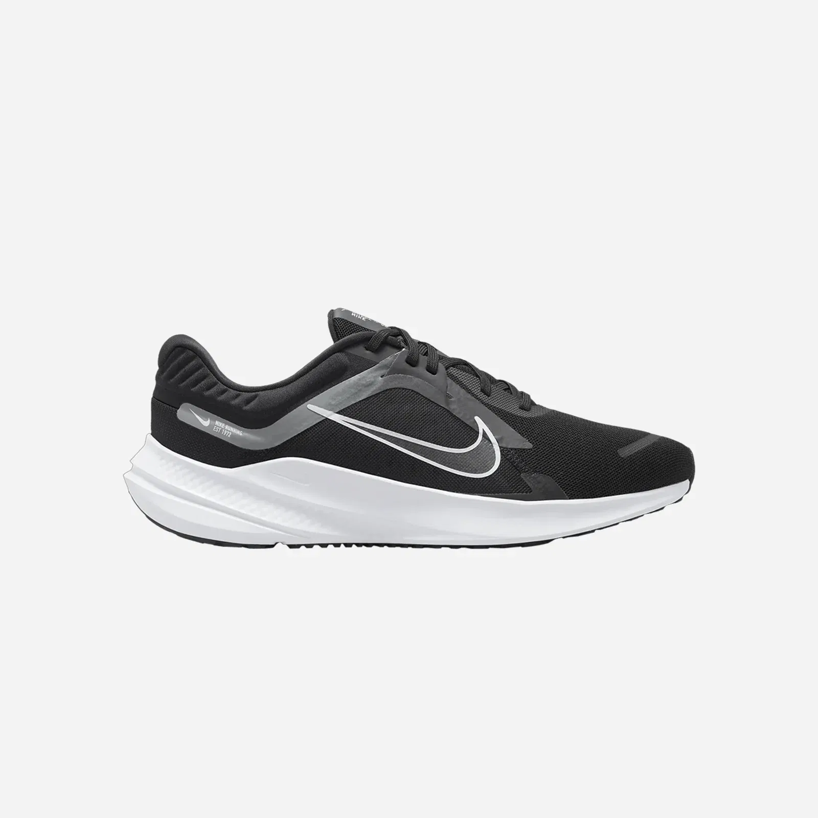 Nike Quest 5 Black White Dark Smoke Grey White