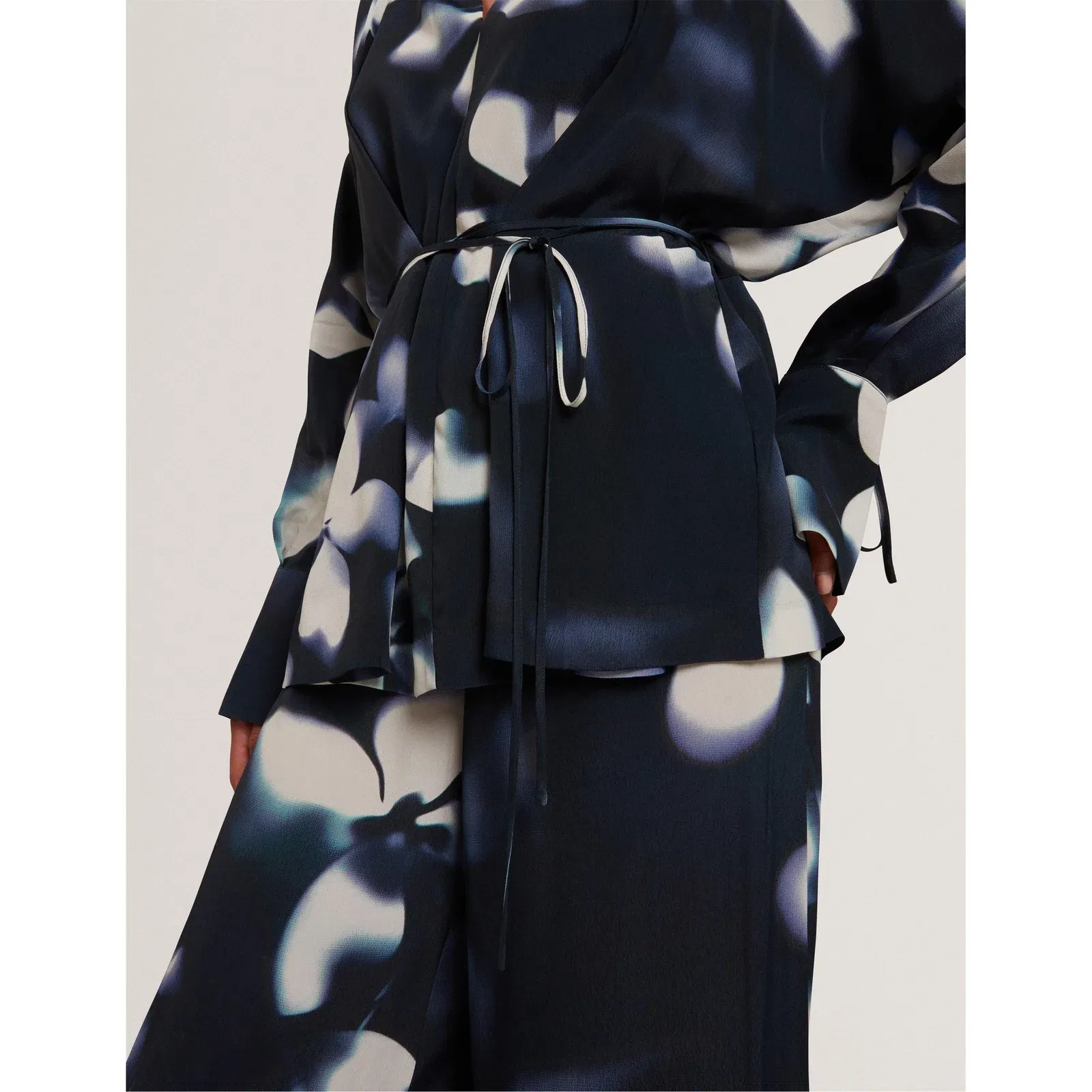 Print Long Sleeve Blouse