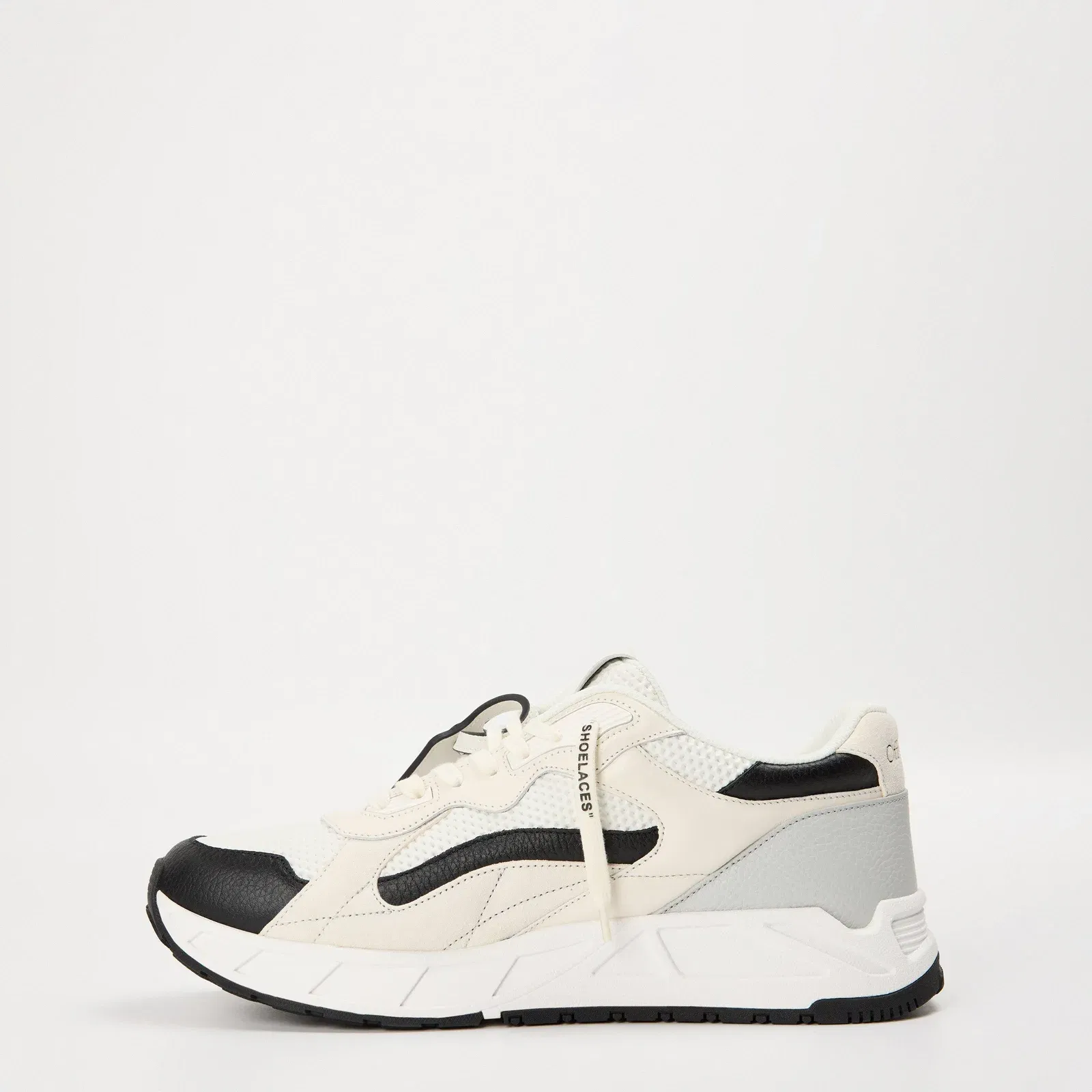 Kick- Panelled Chunky Leather Lace Up Low-Top Trainers