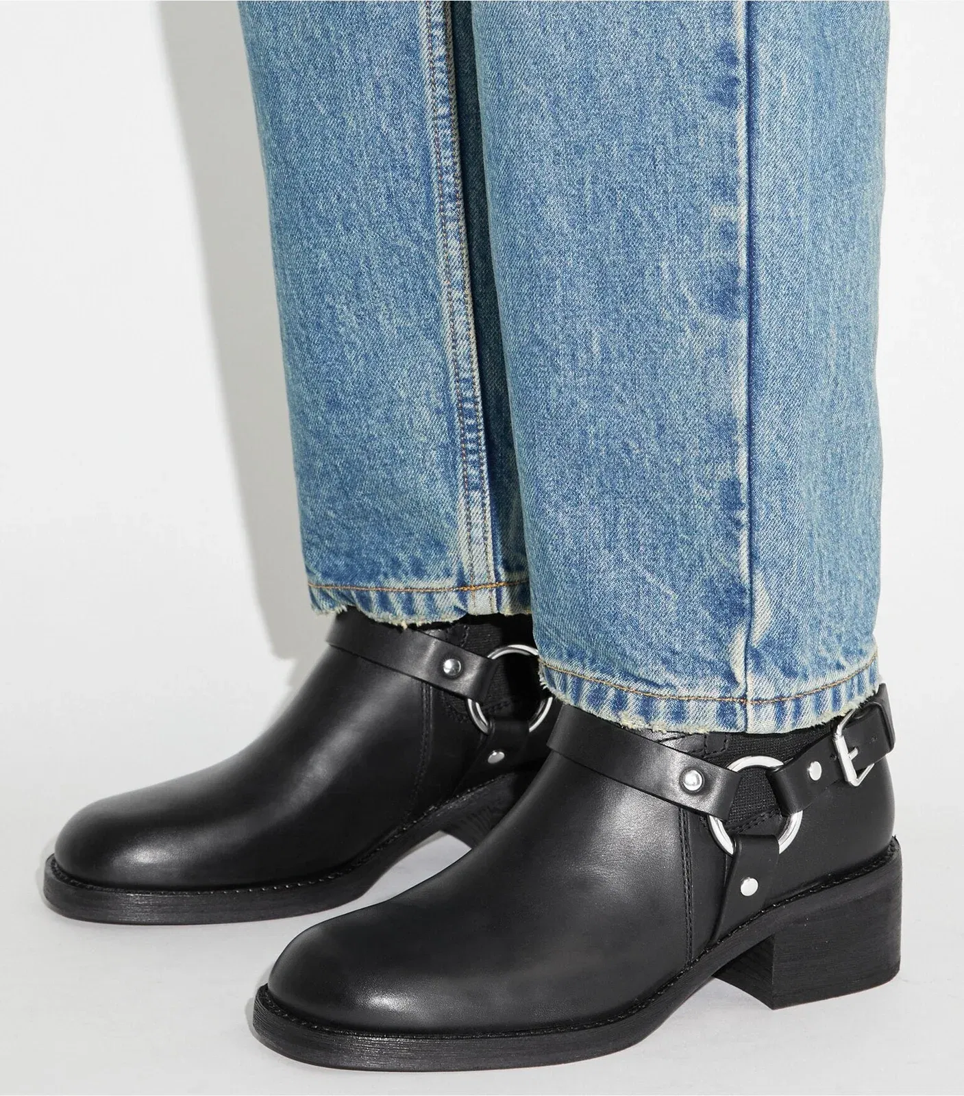 Moto Boot