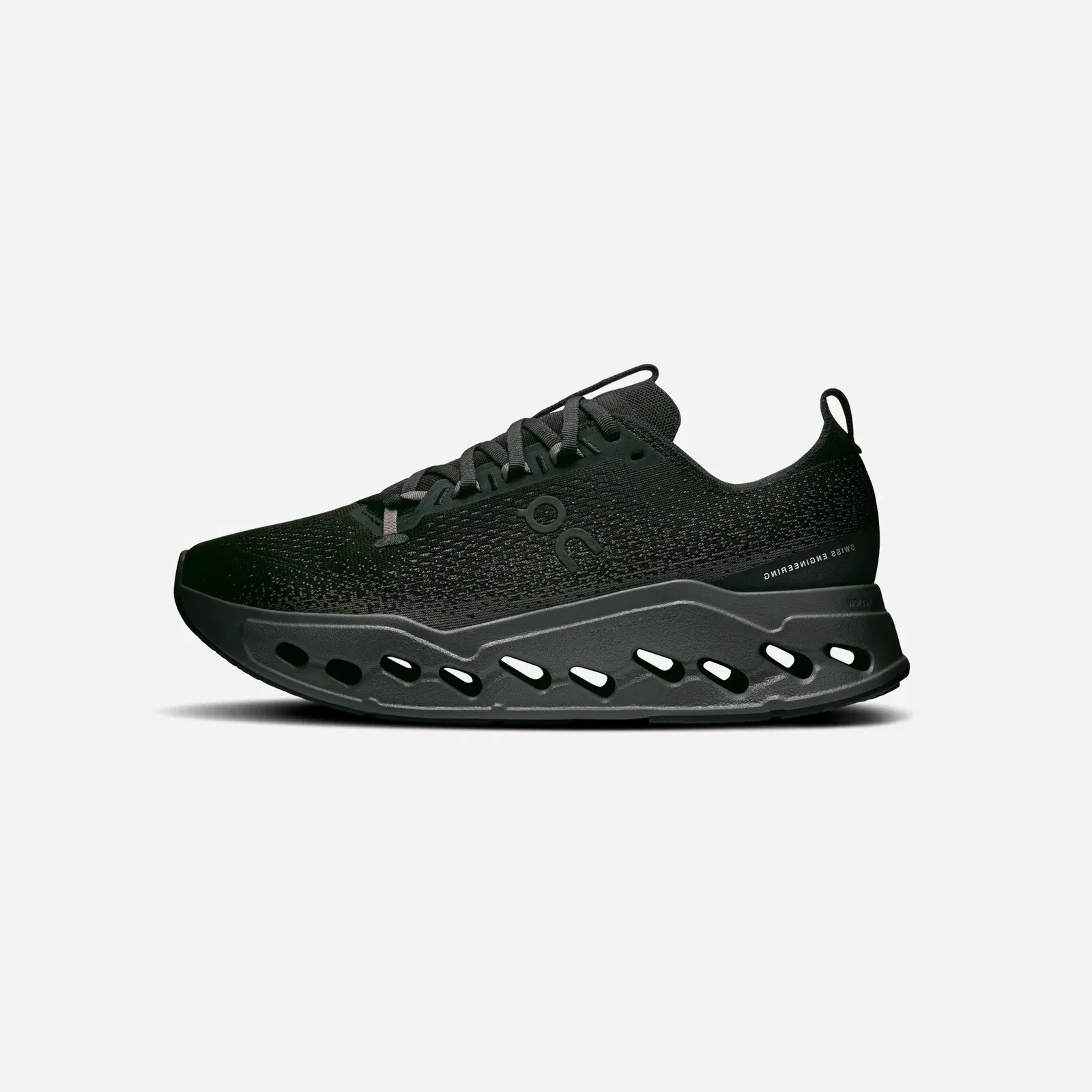 ON Running Cloudsurfer Max Wide Black Eclipse