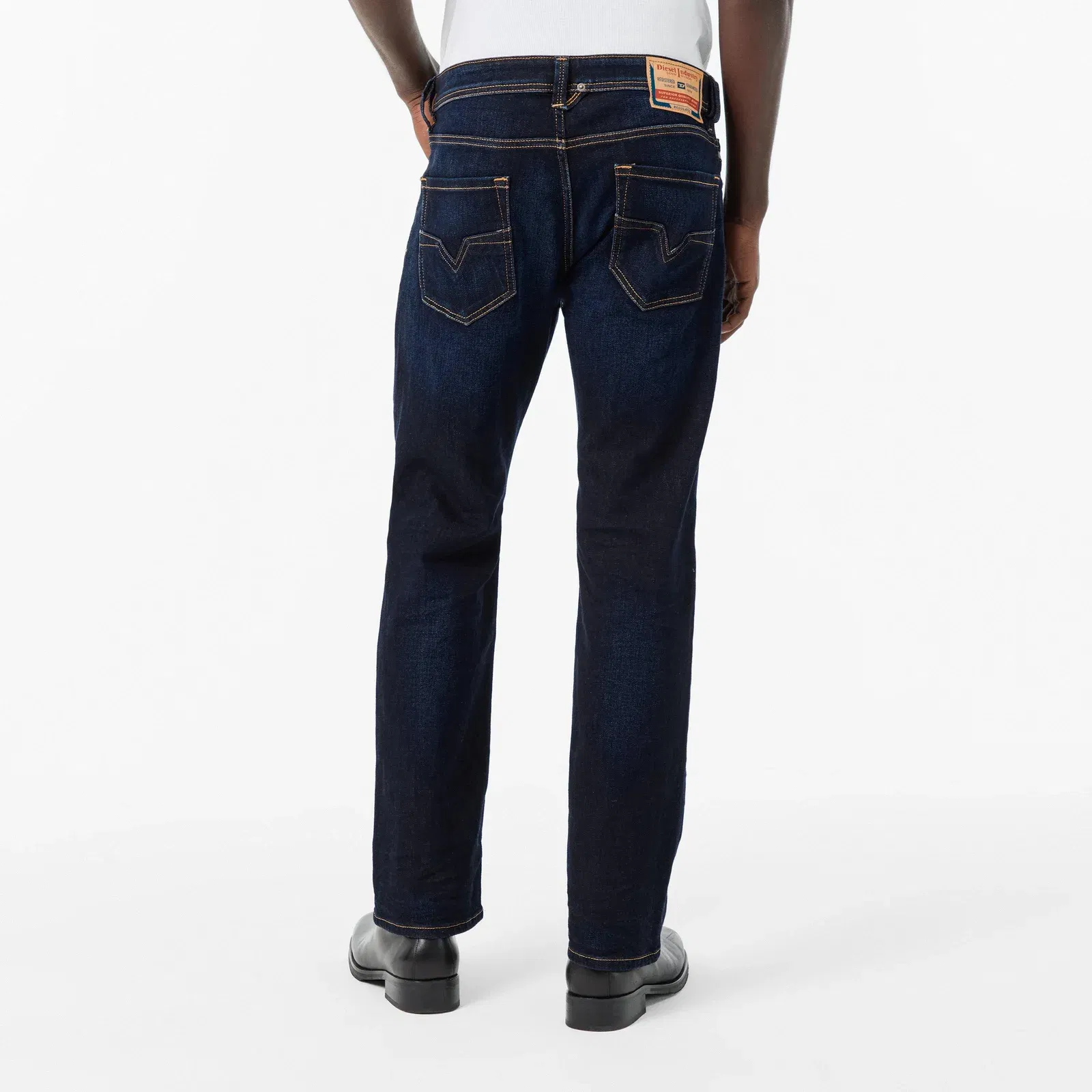 Larkee Straight Leg Jeans