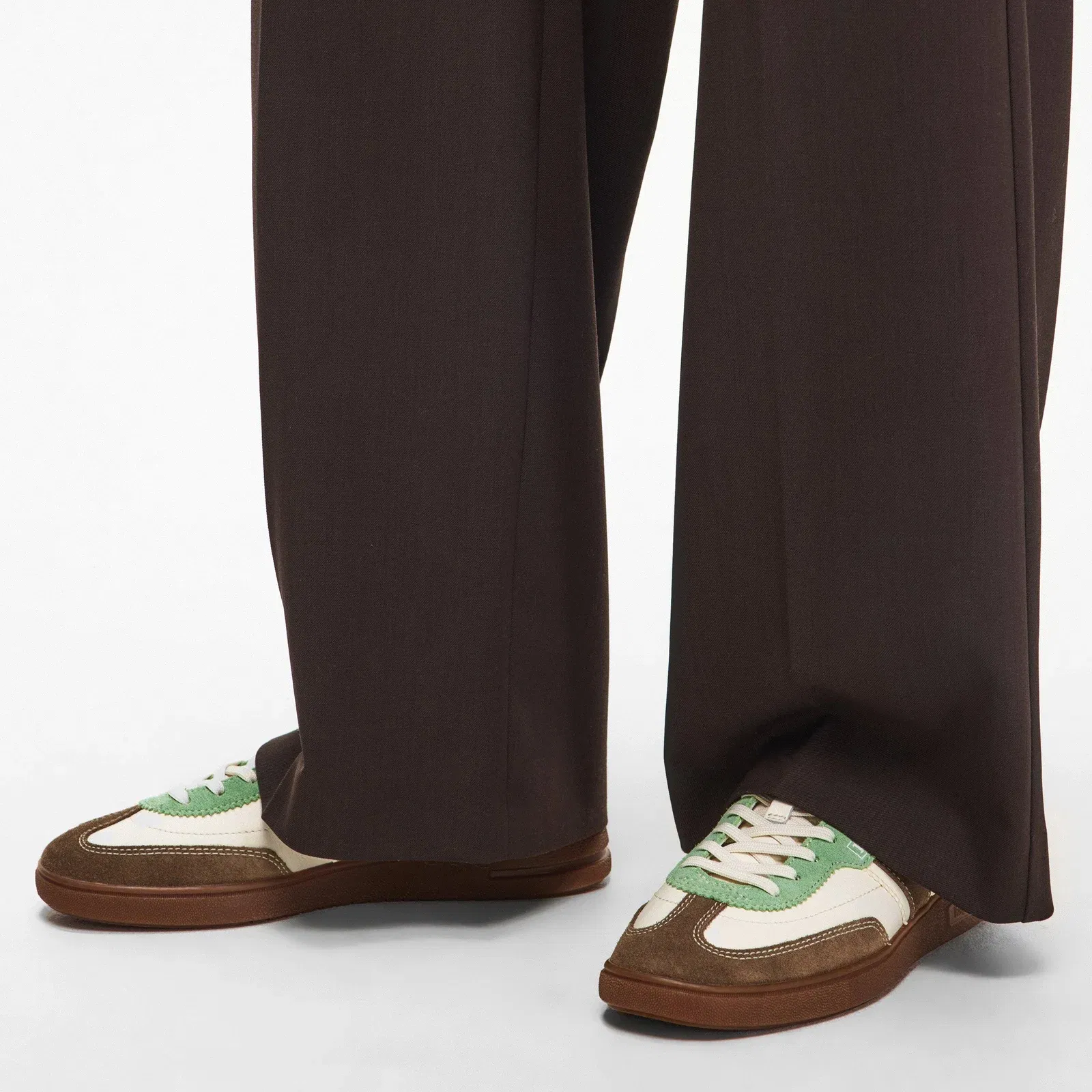 Bedford Low-Top Trainers