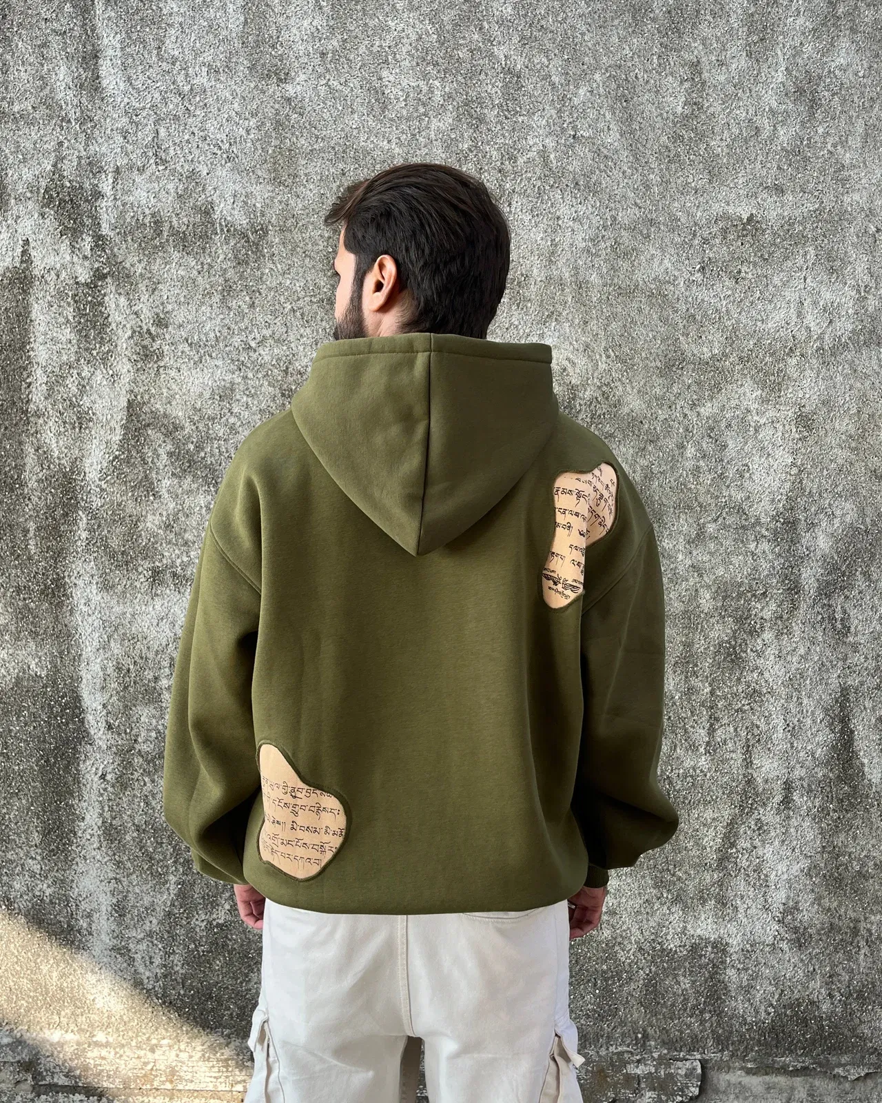 Brahma Distressed // 400 GSM Oversized Hoodie