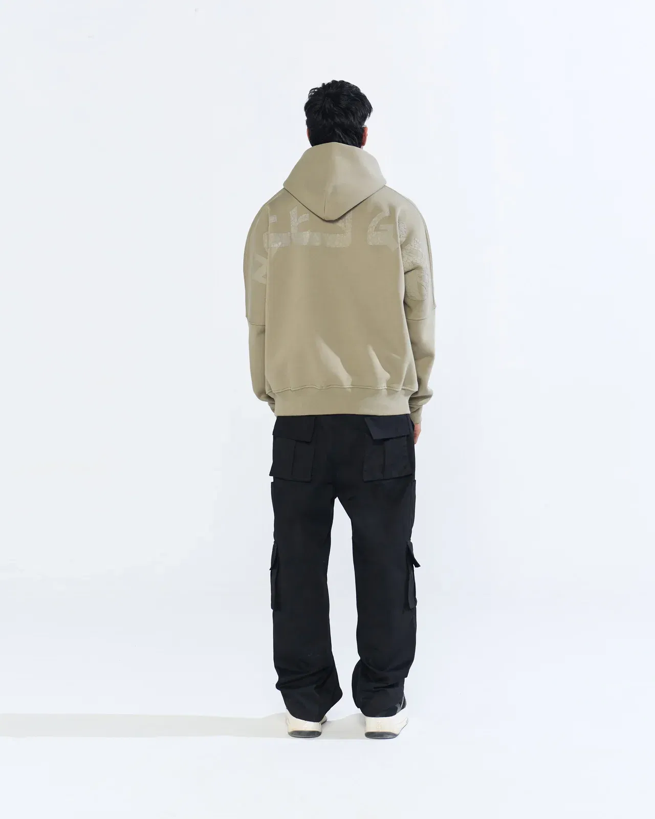 SIGNATURE HOODIE (PISTA GREEN)