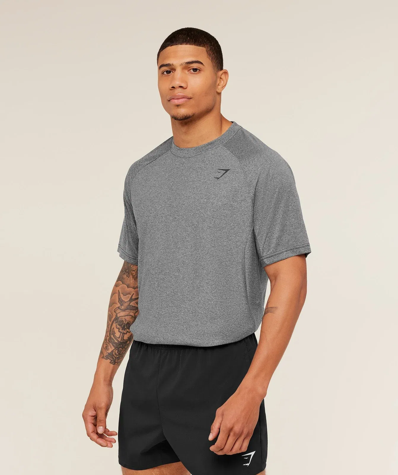 Gymshark Weekend T-Shirt - Black/Onyx Grey