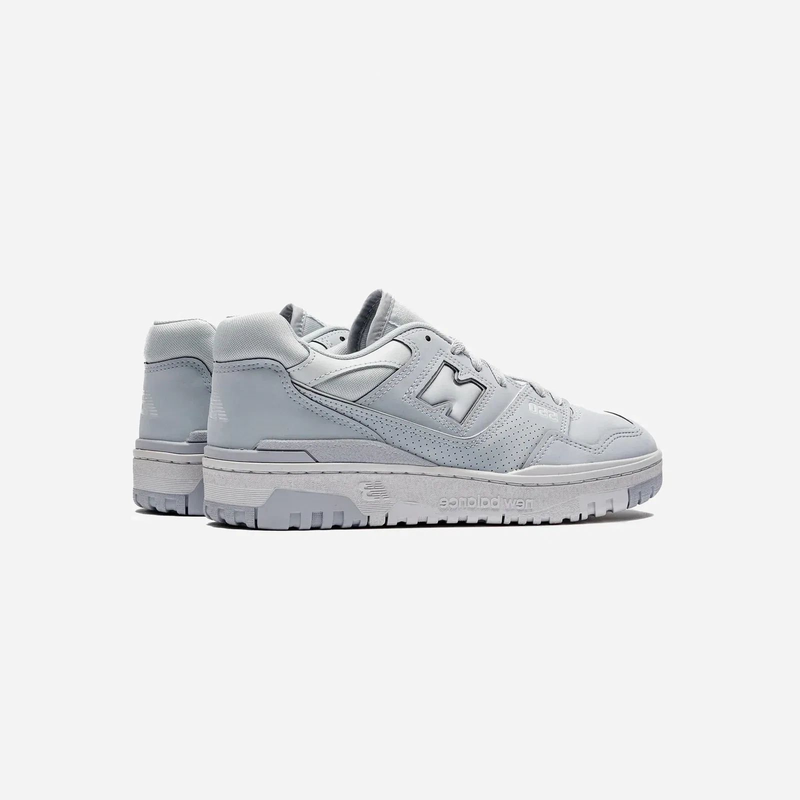 New Balance 550 Vintage Suede