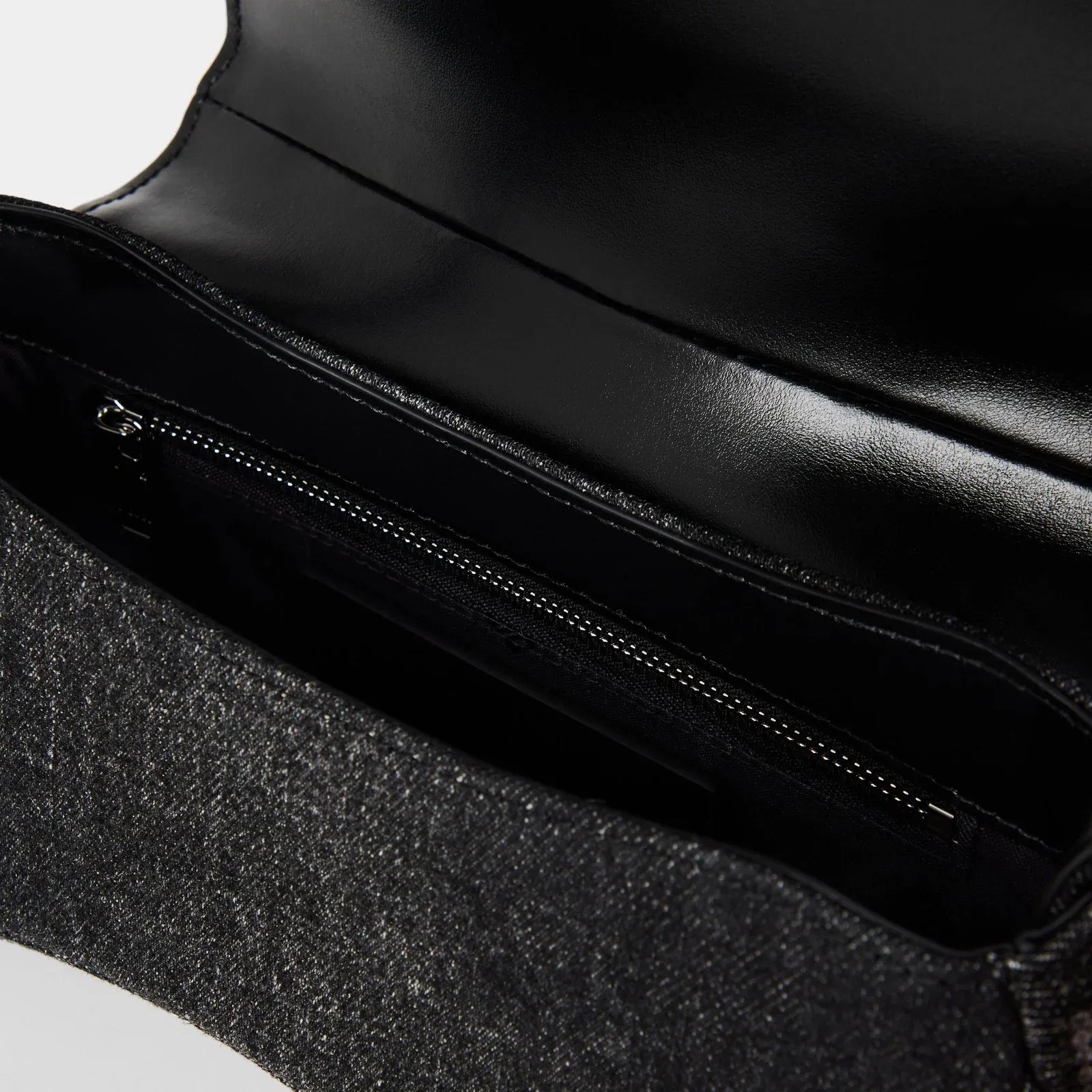 Play Shoulder Bag
