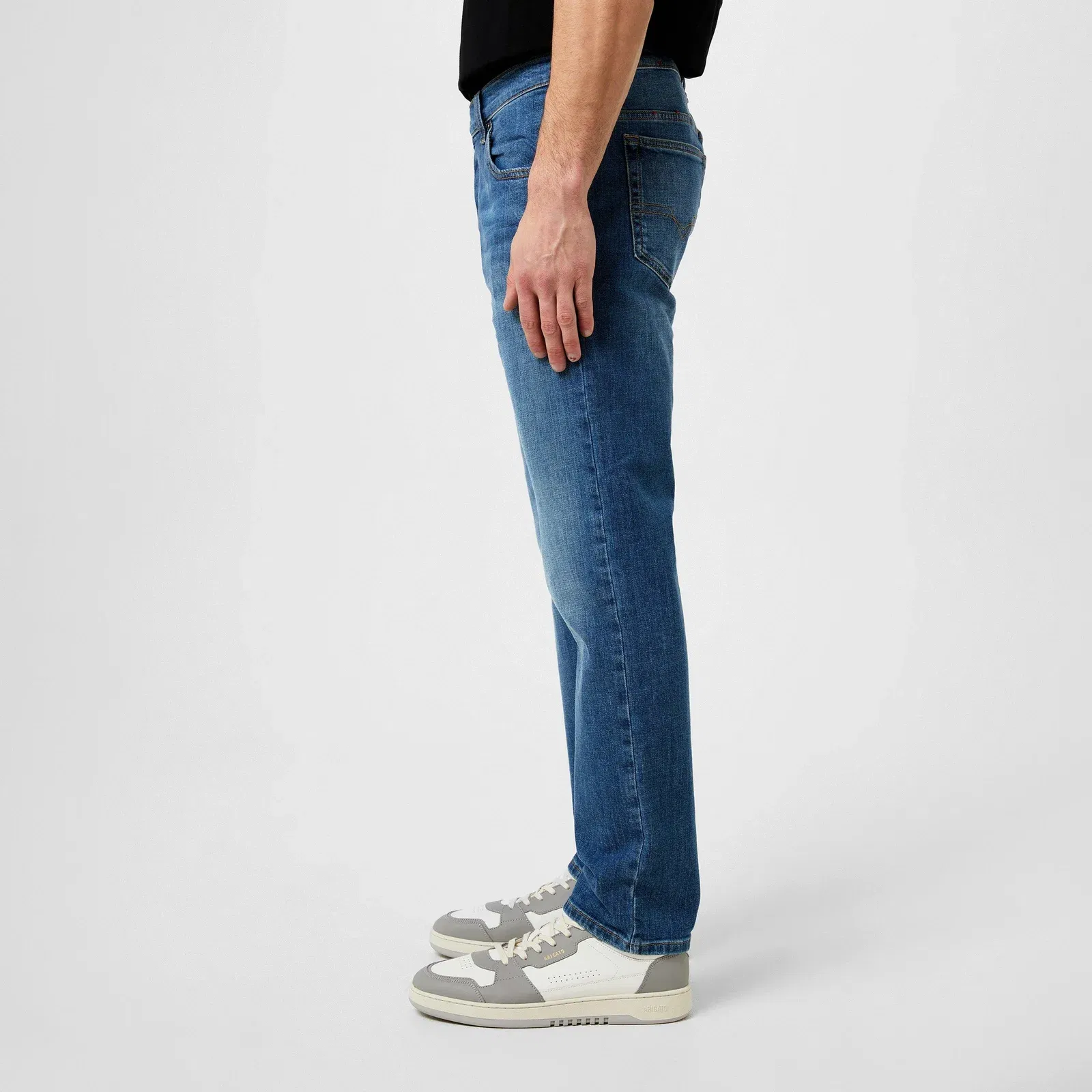 D Yennox Tapered Jeans