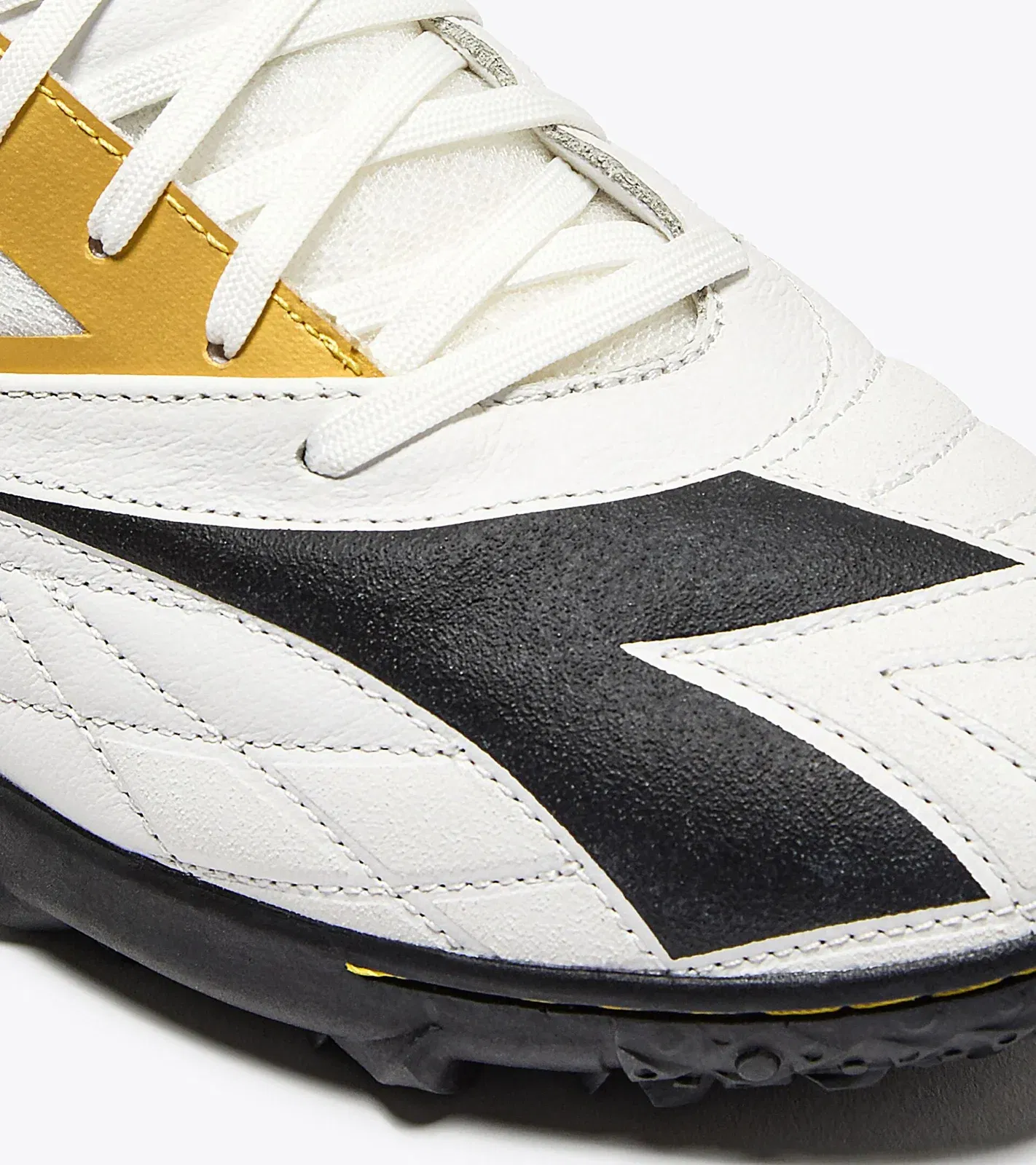 Diadora Brasil Sala Elite Tf White/Black/Metallic Gold