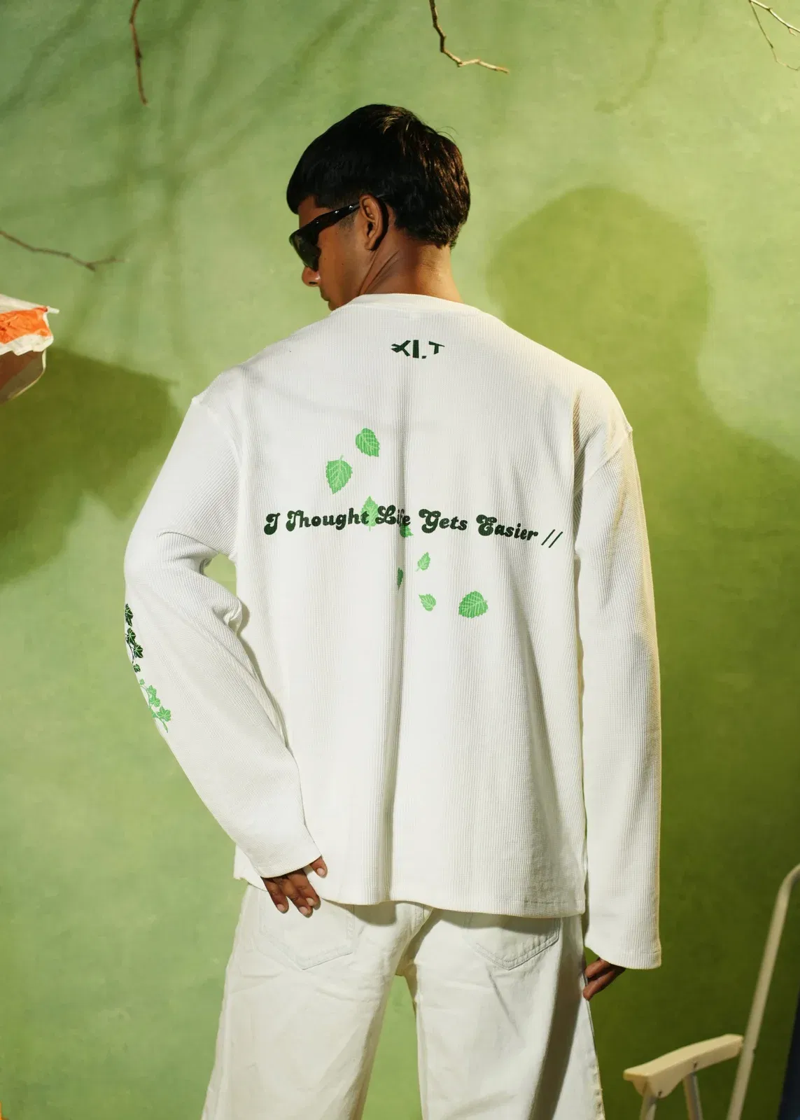‘EASE IN DEPTH’ FULL SLEEVE WAFFLE TEE | OFF WHITE