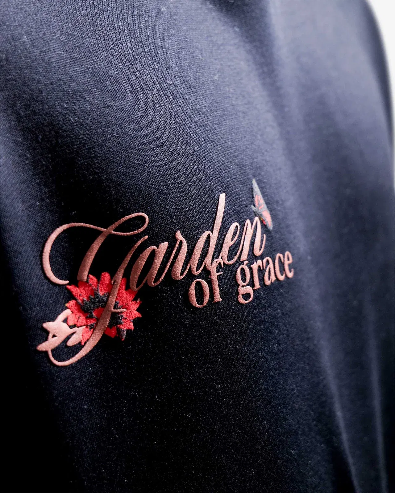 Graceful Might Hoodie - Black Oversized Printed Hoodie