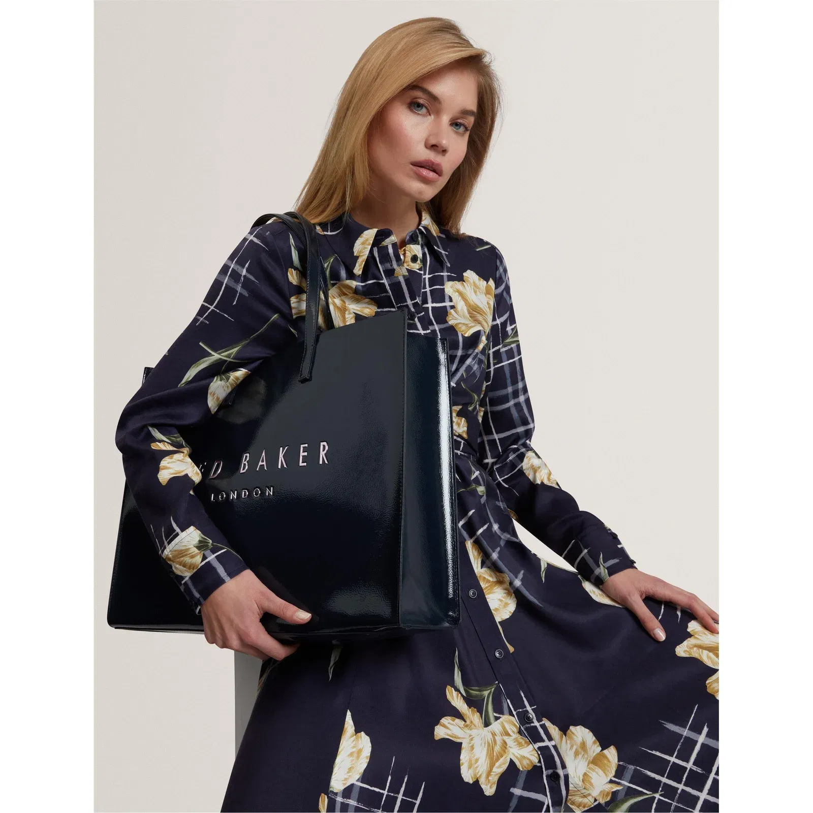 Ted Baker XL Crinkle Icon Tote Bag