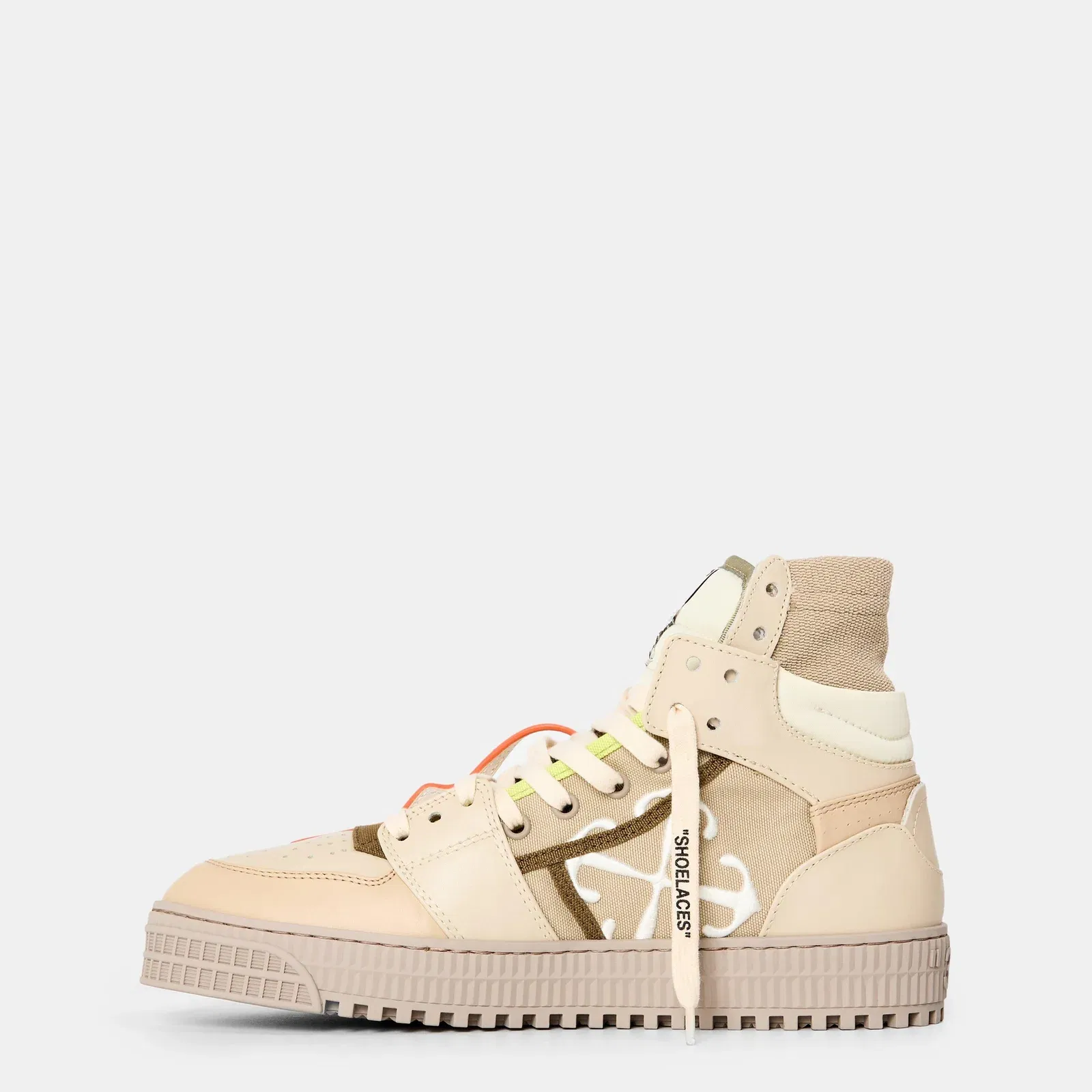 Low-Top Trainers