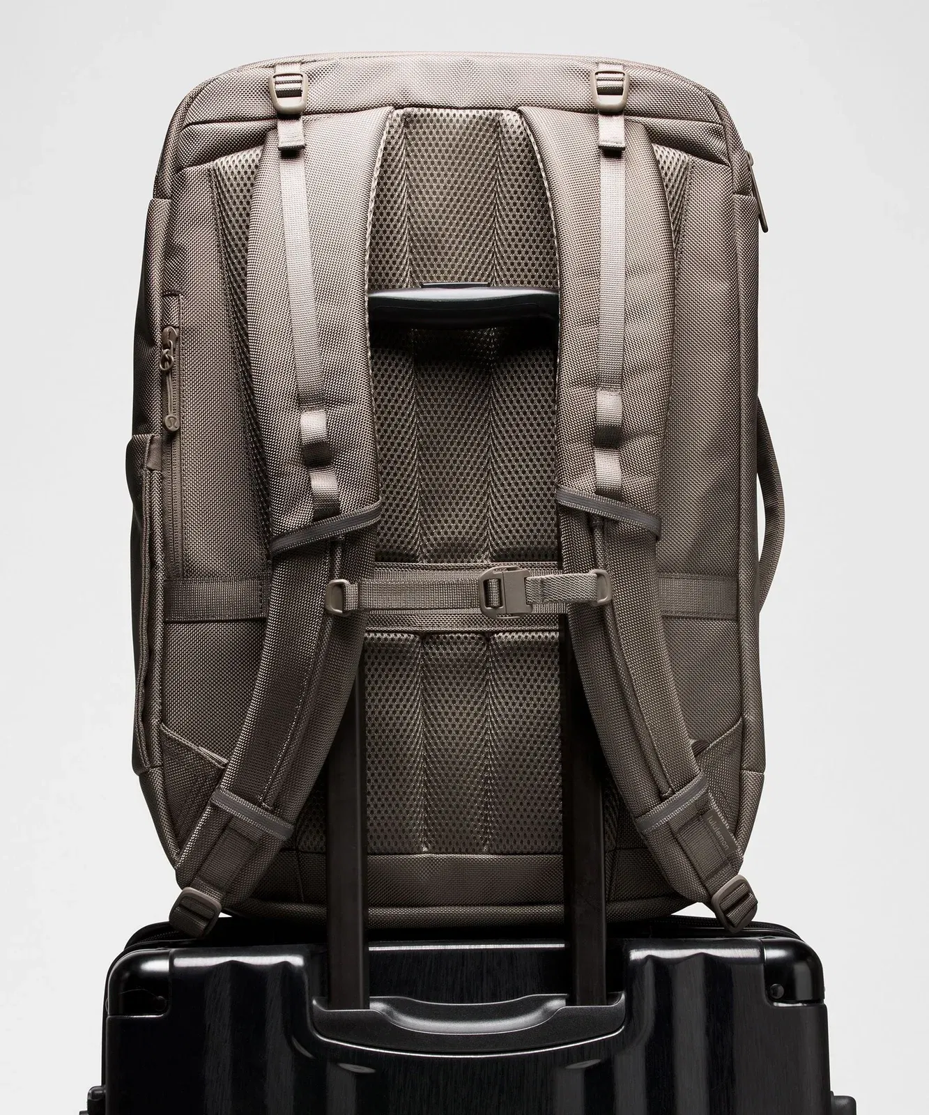 Lululemon Cruiser Travel Backpack 35L