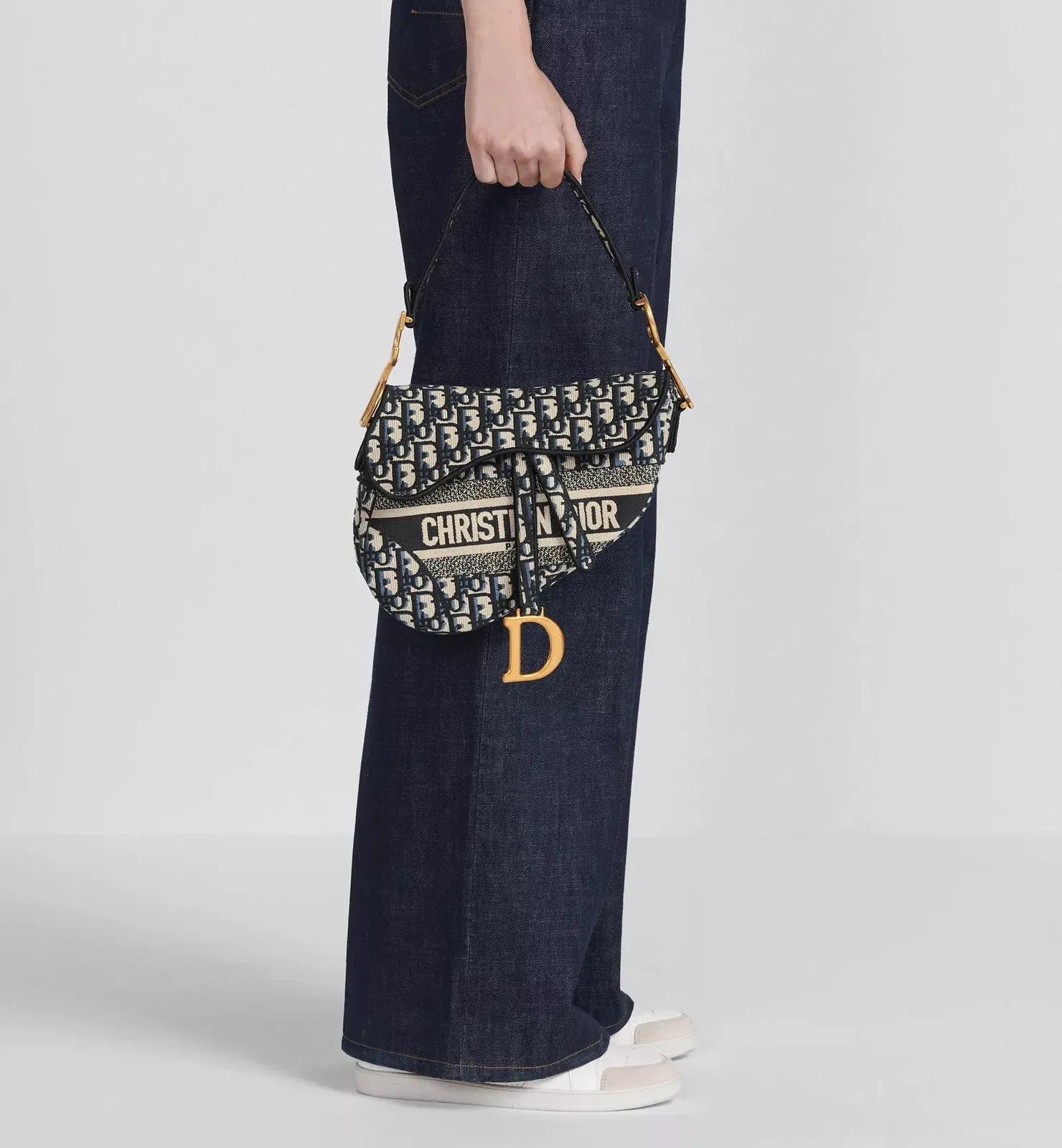 Saddle bag Blue Dior Oblique embroidery