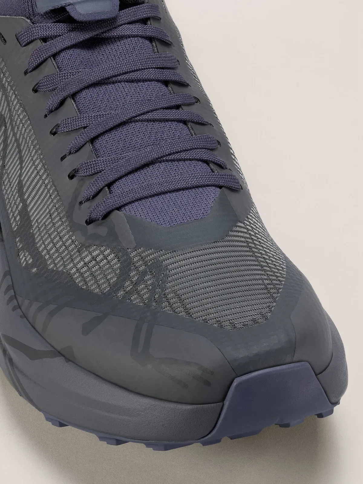 Arcteryx Sylan 2 Shoe Womens Graphite