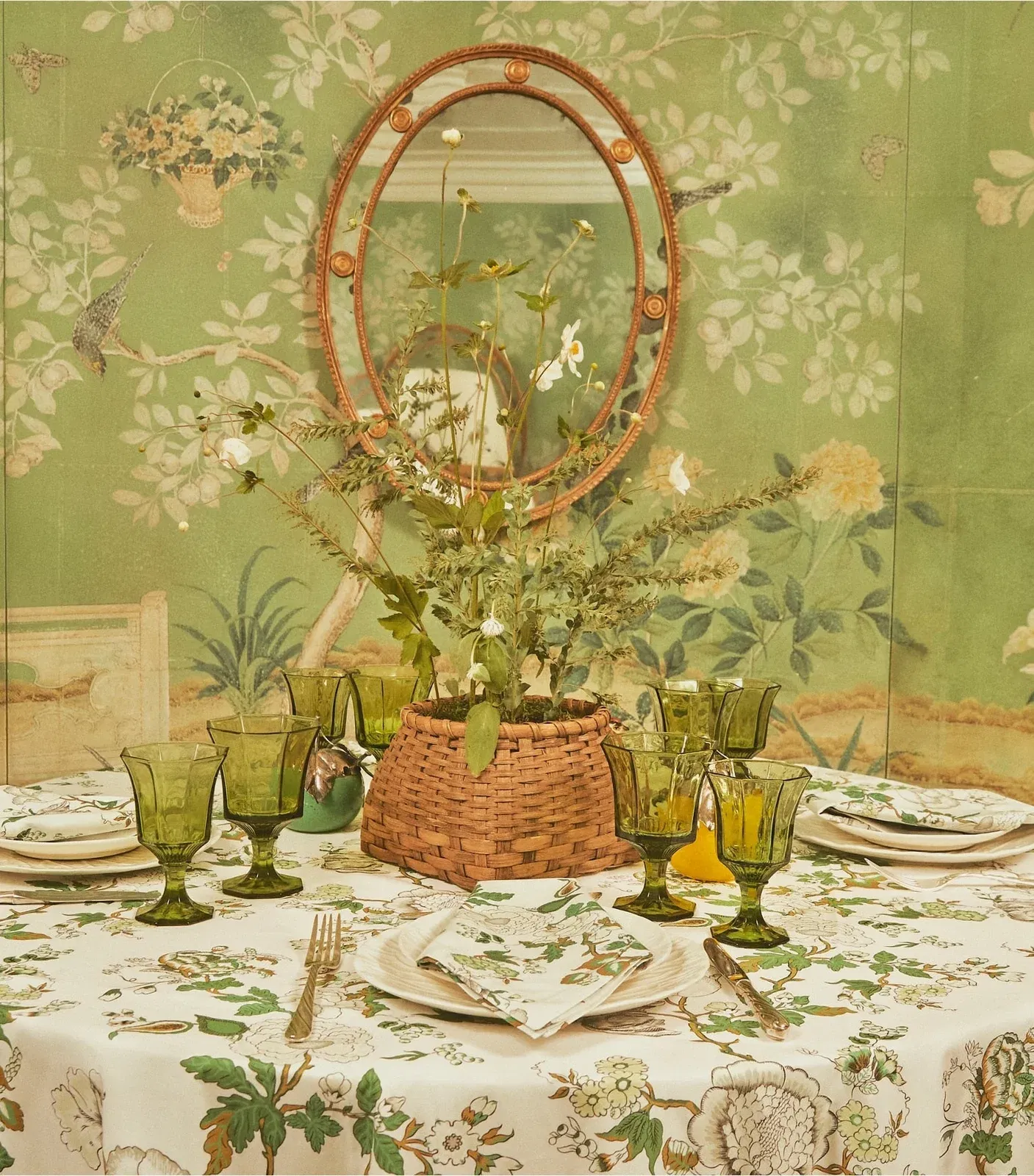 Happy Times Bouquet Square Tablecloth, 90”