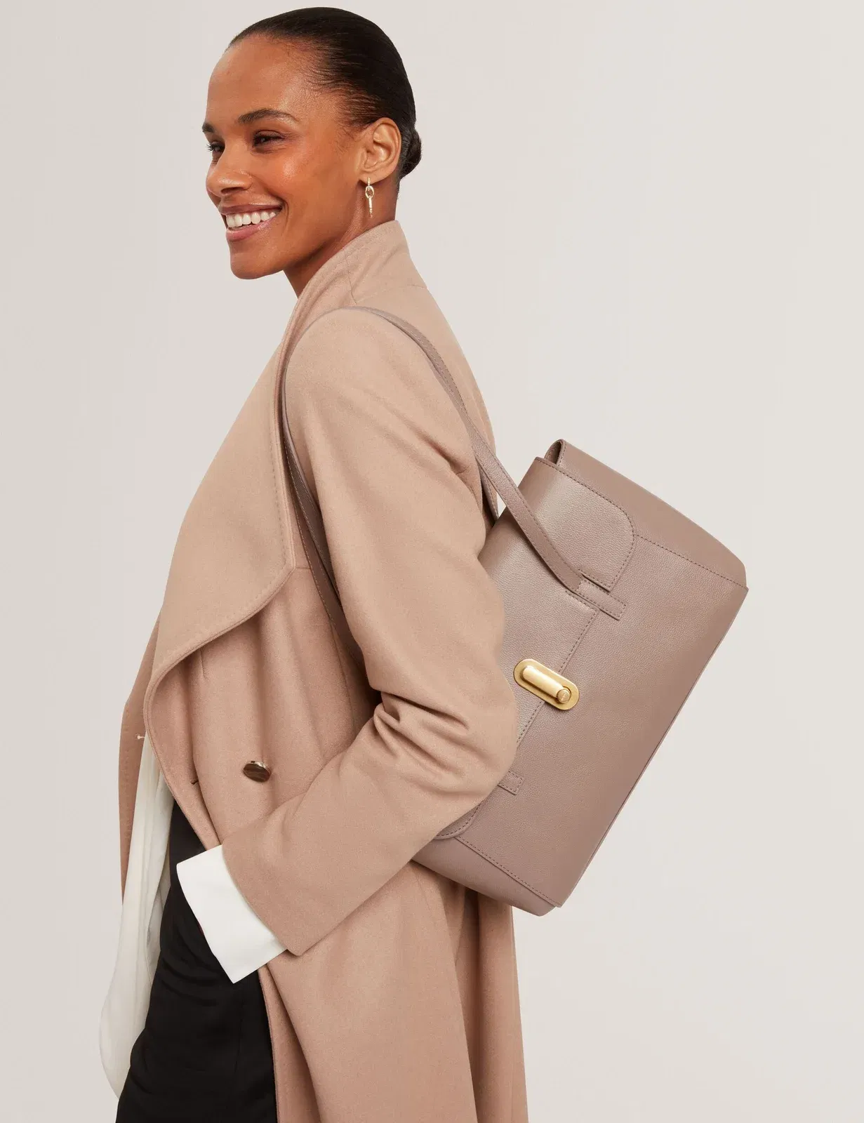 Ted Baker Kkiah Twist Lock Leather Baguette Shoulder Bag Taupe Women's