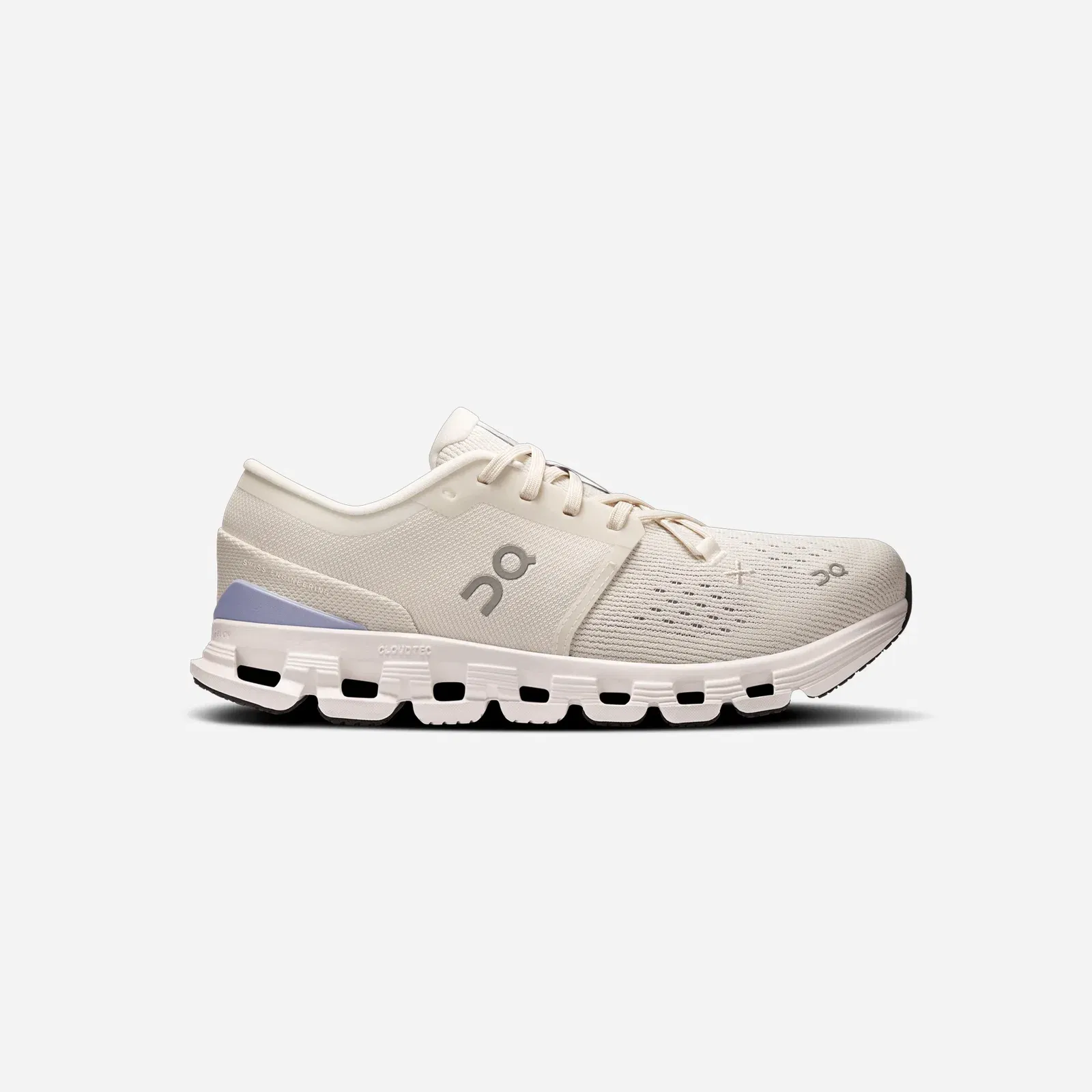 ON Running Cloud X 4 Ivory Nimbus WMNS