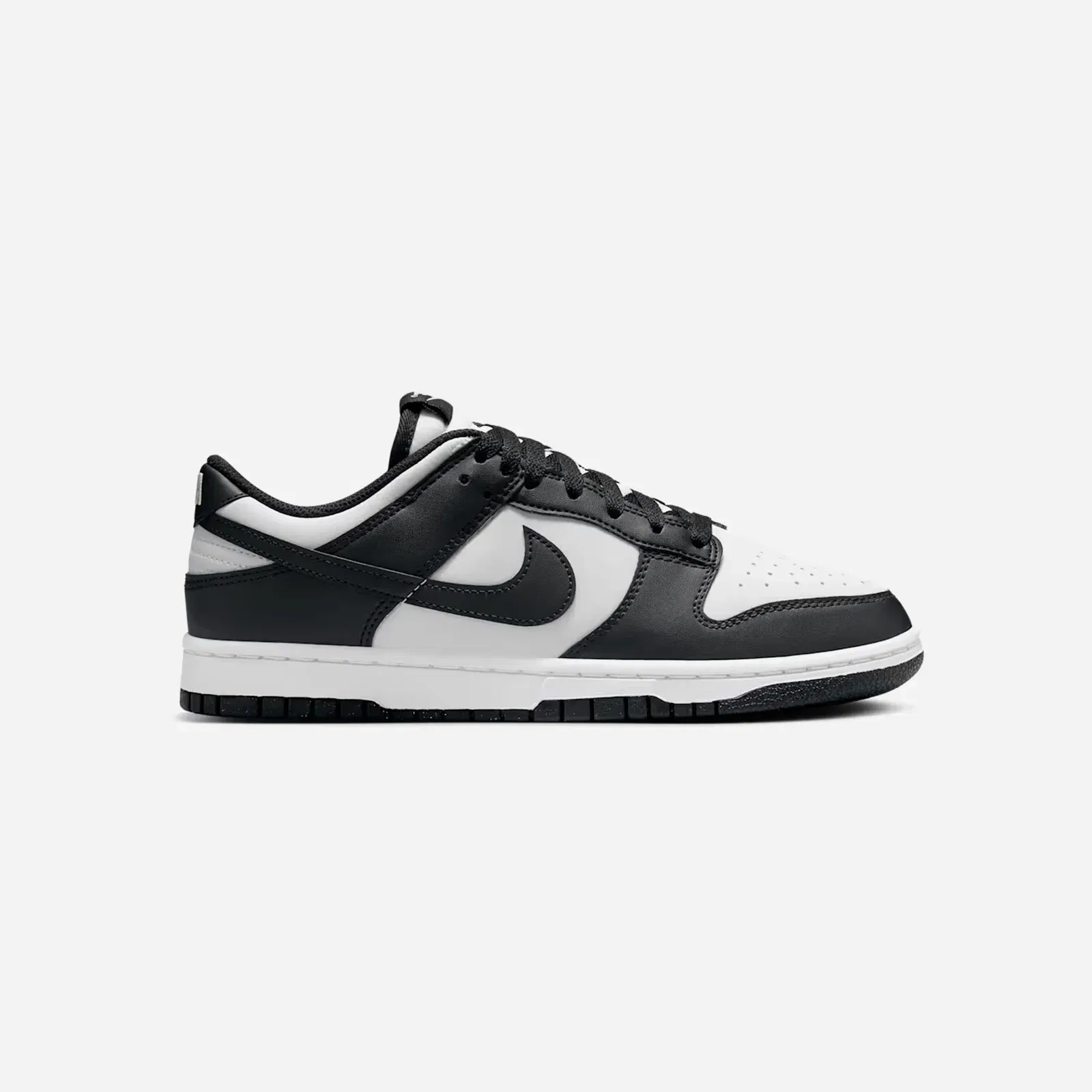 Nike Dunk Low Next Nature Panda WMNS